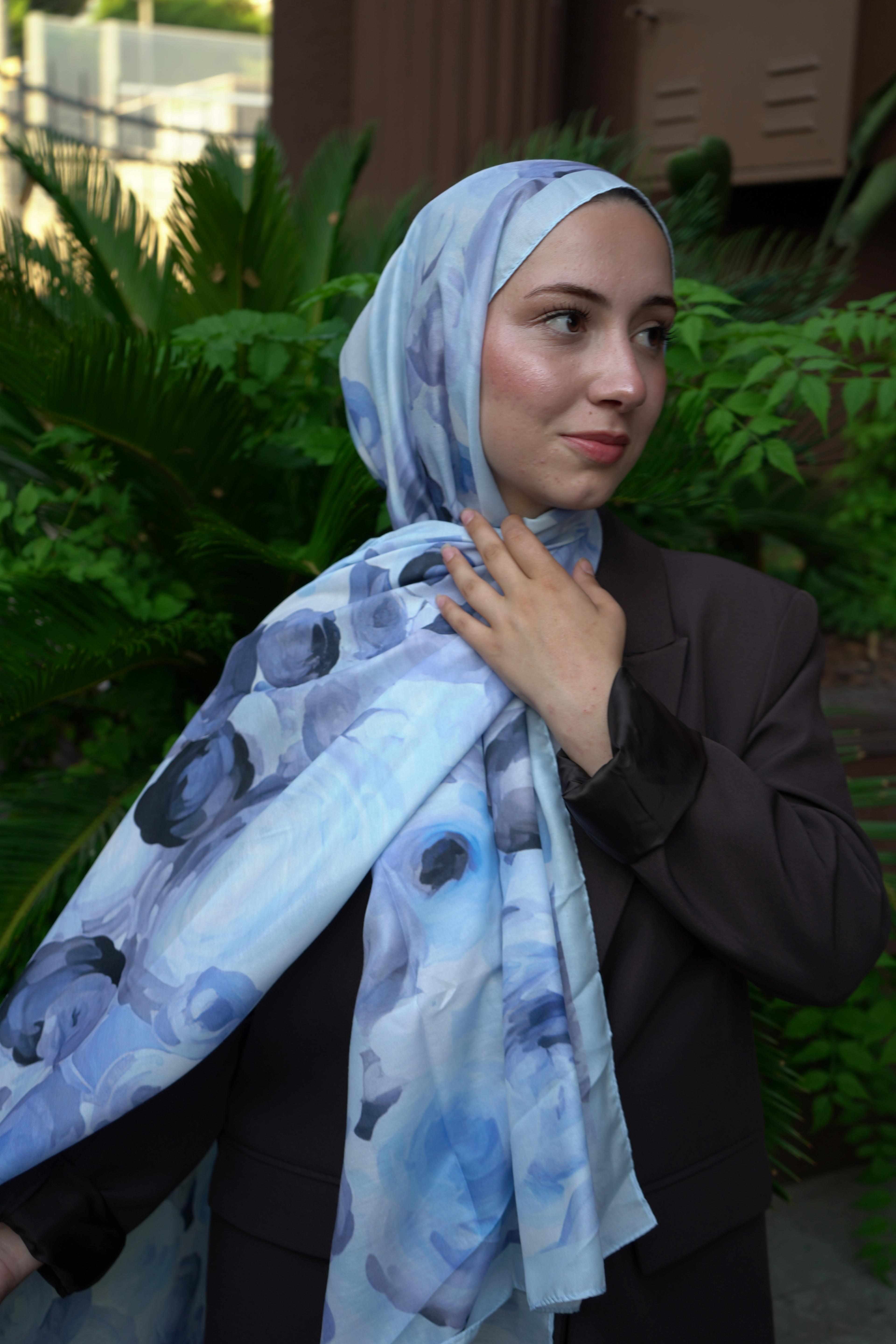 Serin Mavi Flora Desen Pamuk Vual Şal