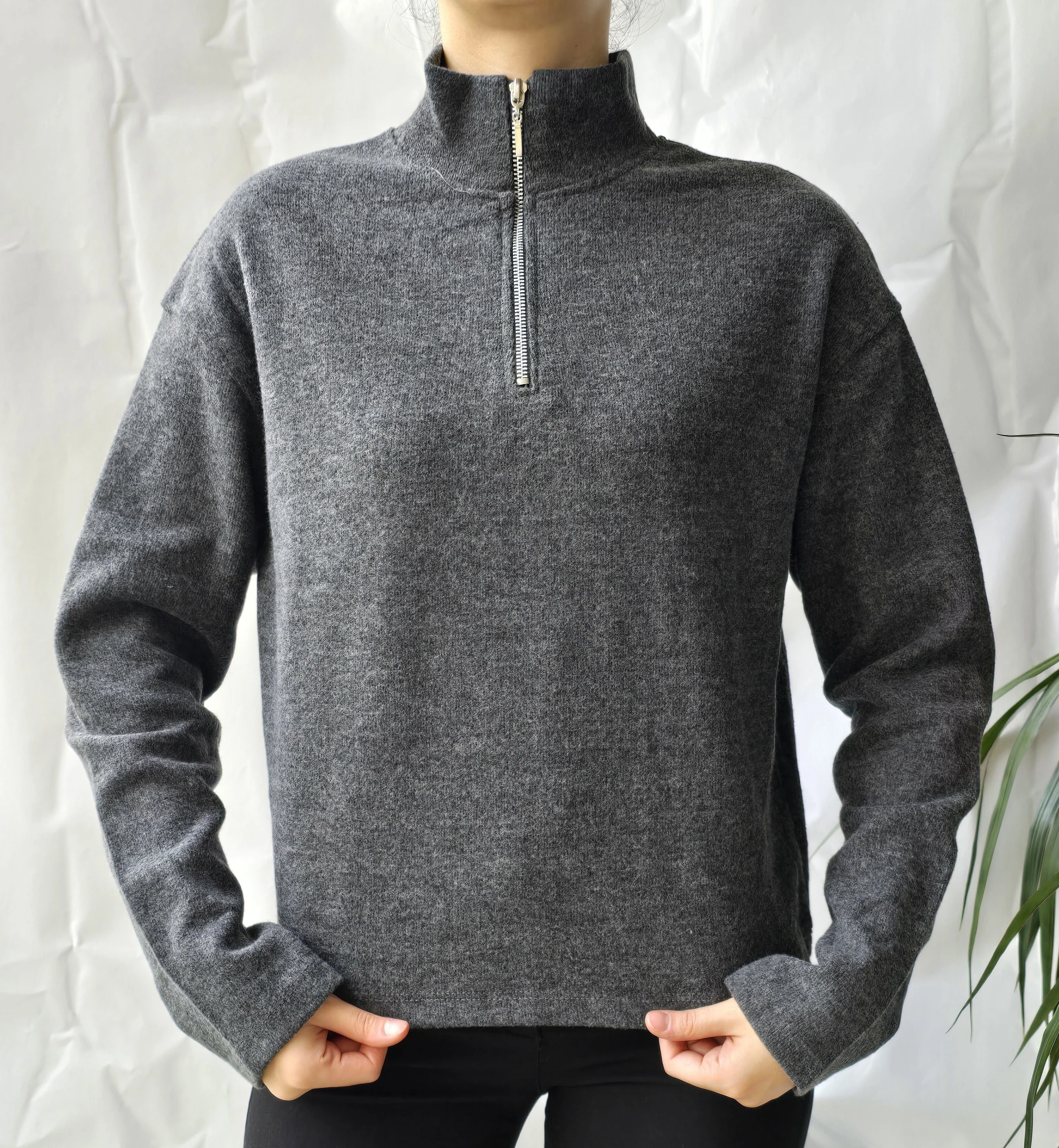 YARIM FERMUARLI ANTRASİT SWEATSHIRT