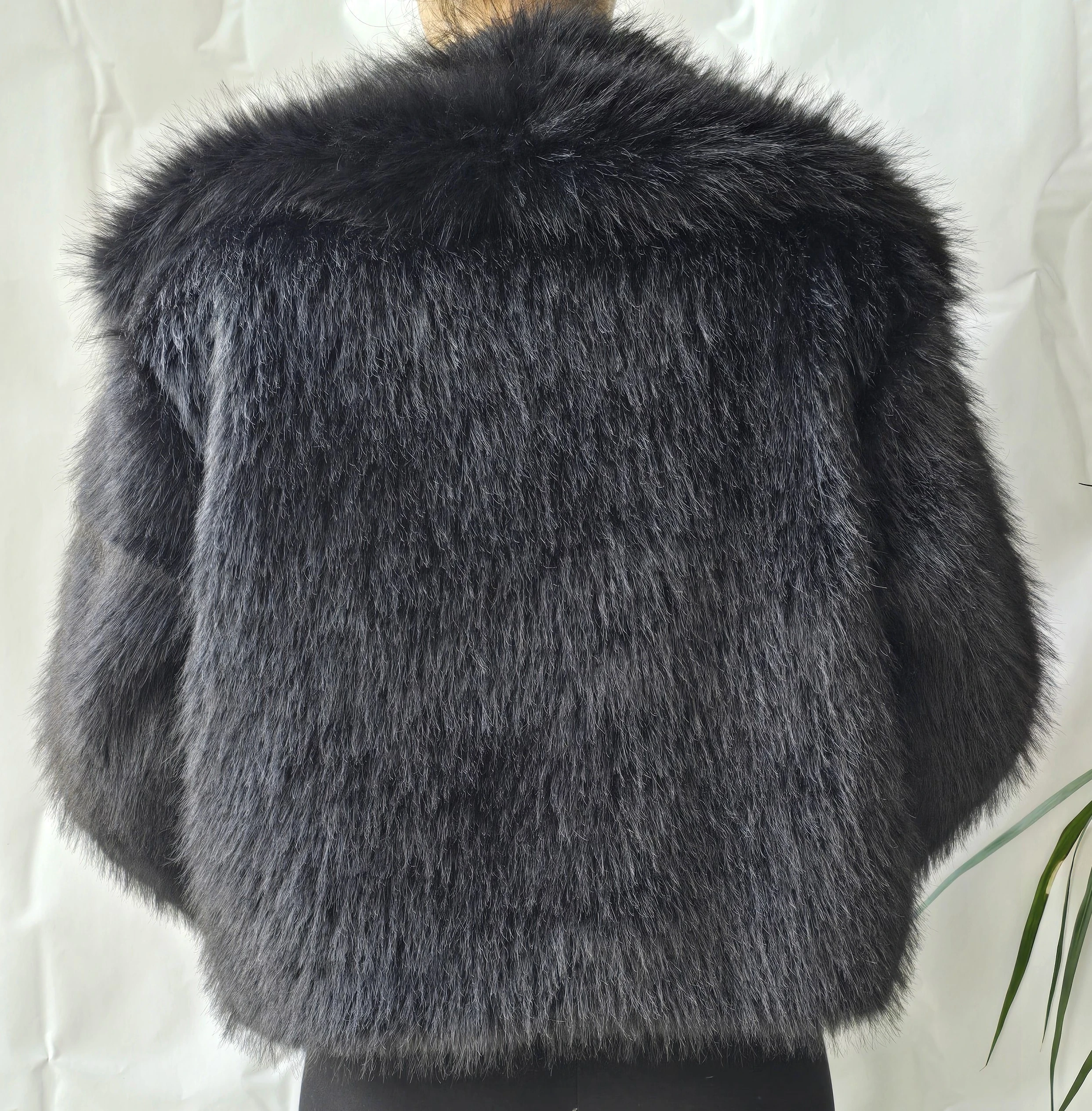 PELUŞ KÜRK GENİŞ YAKA