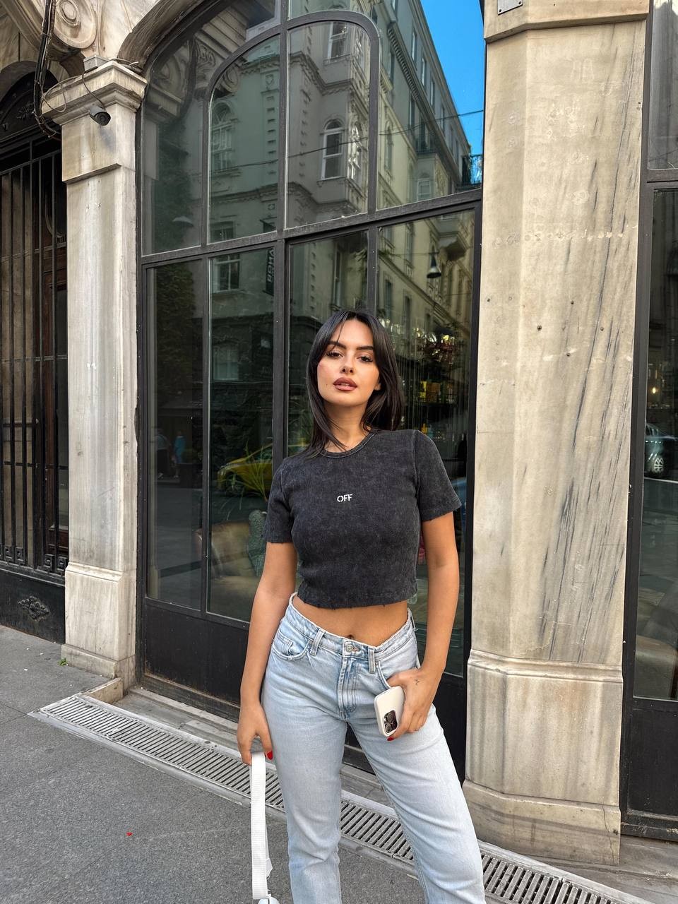 Off Yazılı Kısa Tshirt