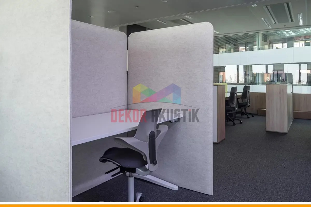 Acoustic Felt Partition