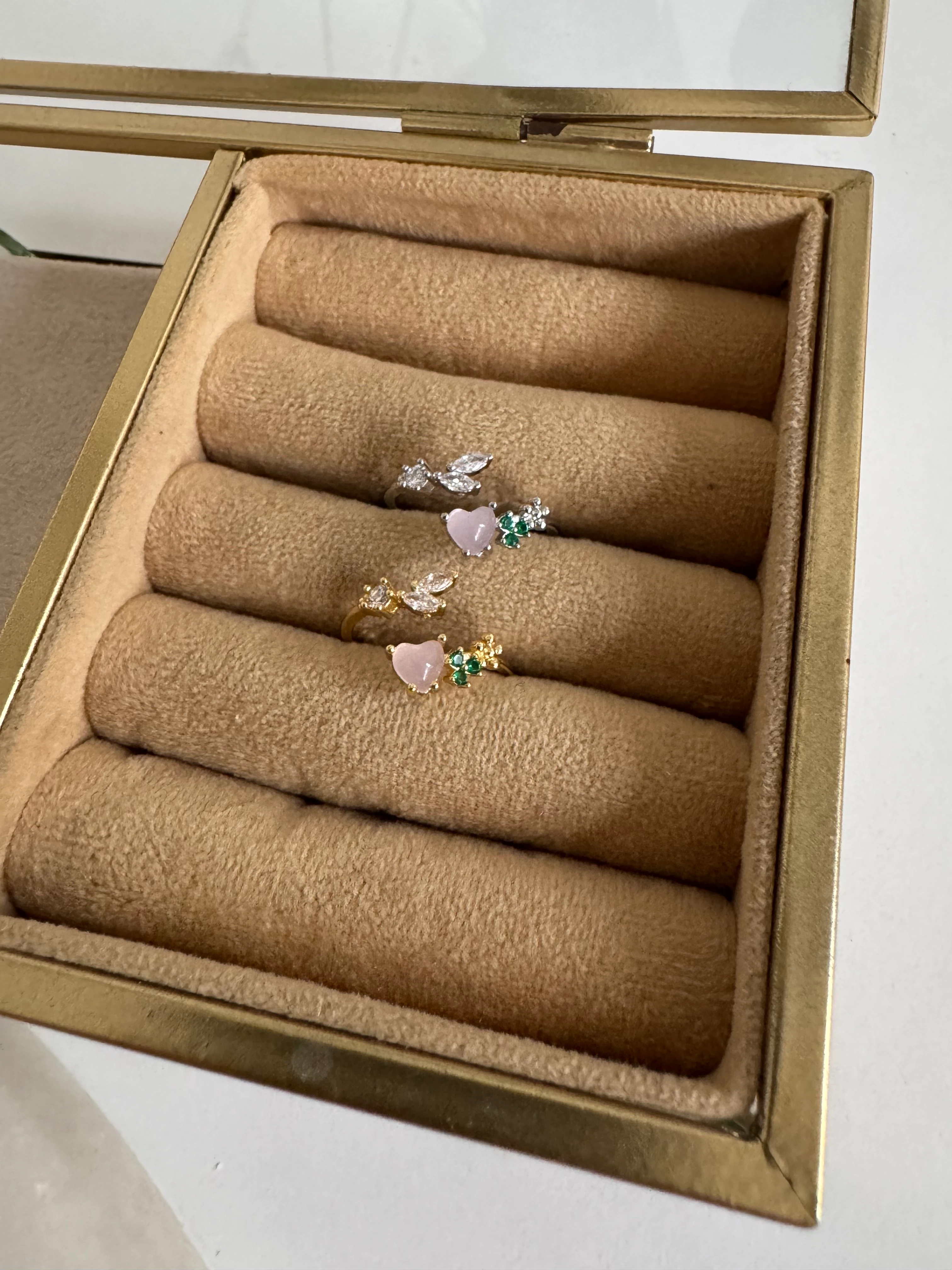 Minimal Taşlı 14K Zarif Yüzük