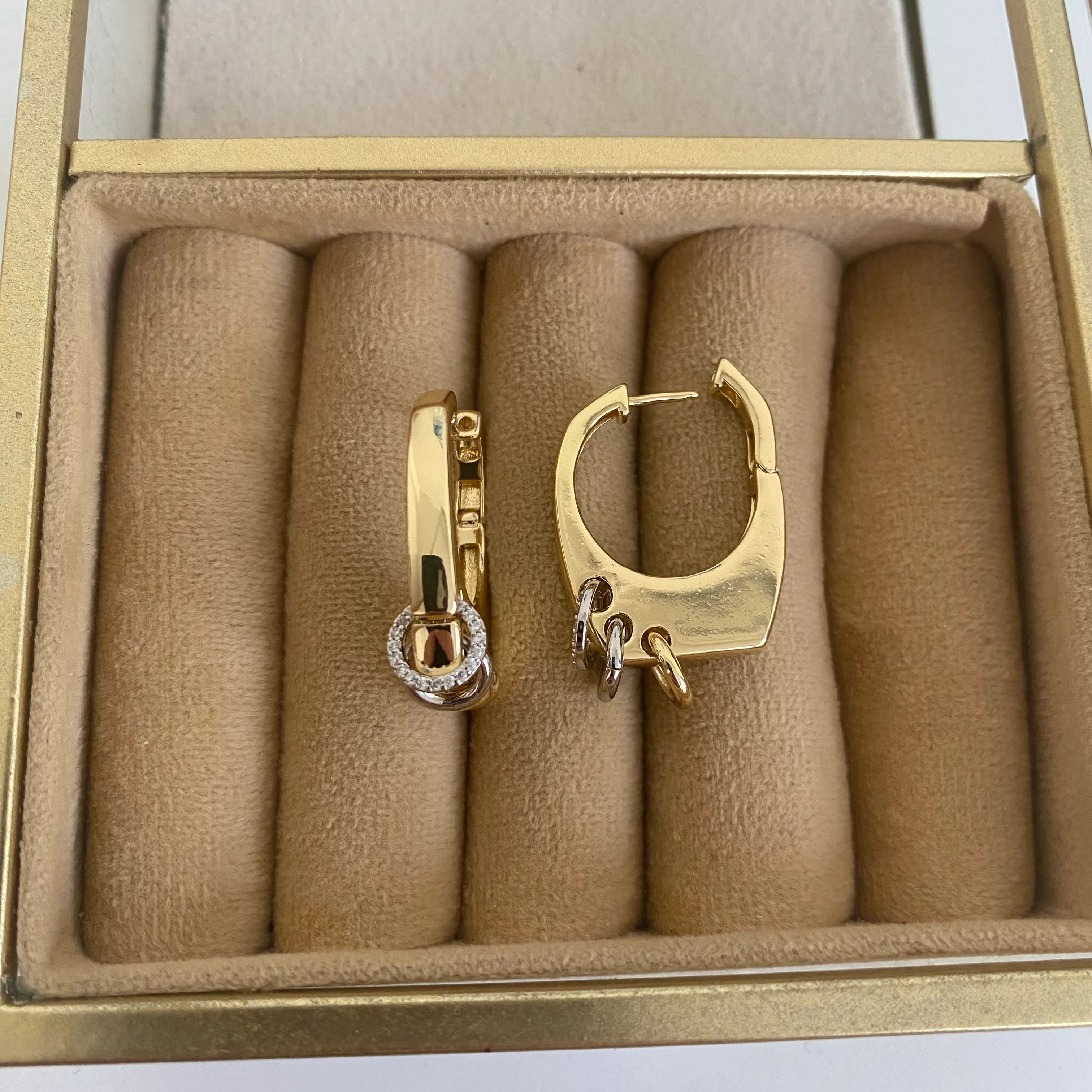 Xuping Gold Modern Tasarım Küpe