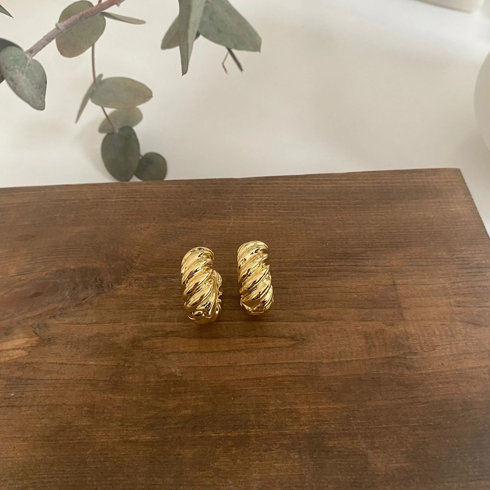 14K Altın Kaplama Çizgi Desen Halka Küpe