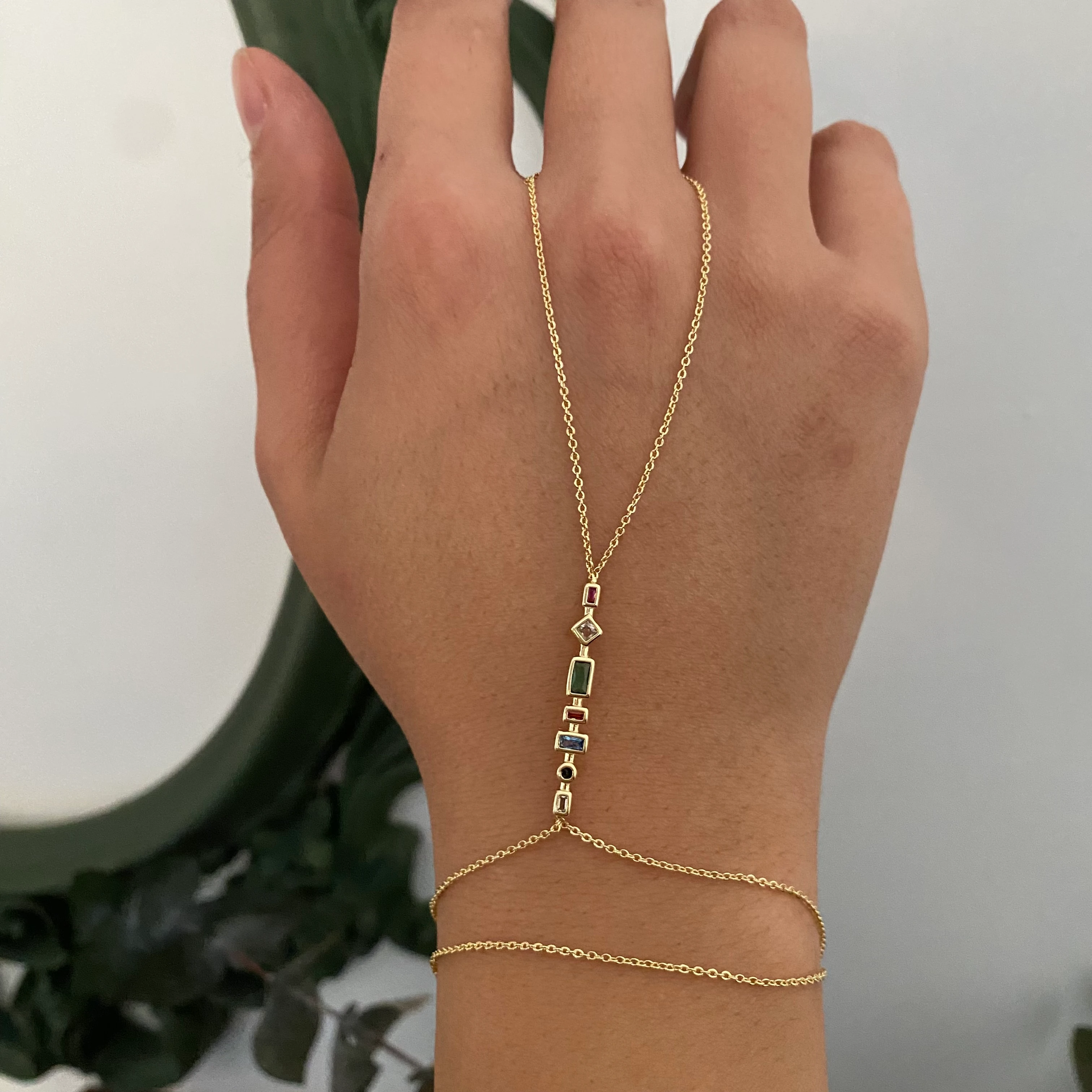 Gold Renkli Taşlı Şahmeran