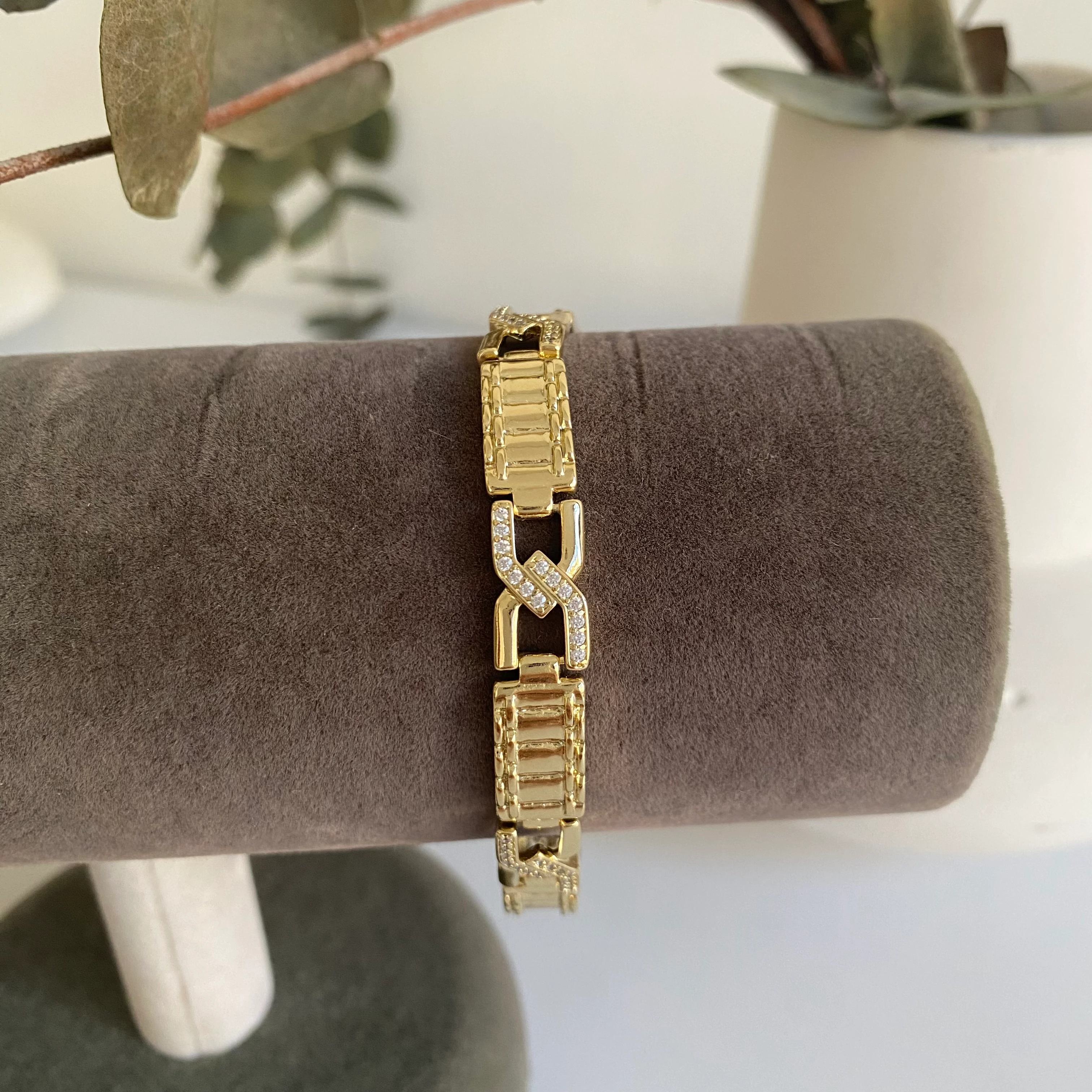 Xuping Zirkon Taşlı X Zincir Model Bileklik