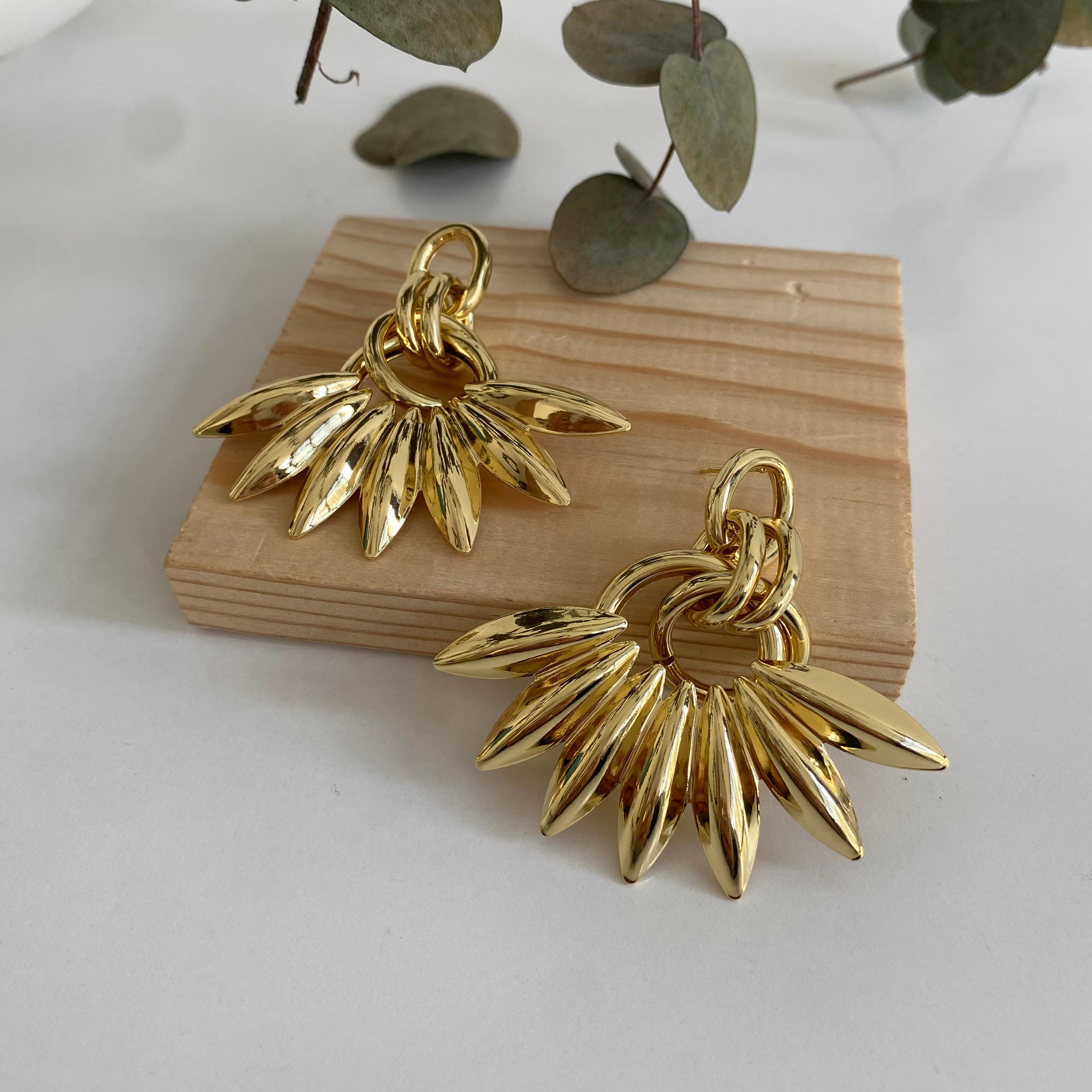 Gold Plaka Küpe