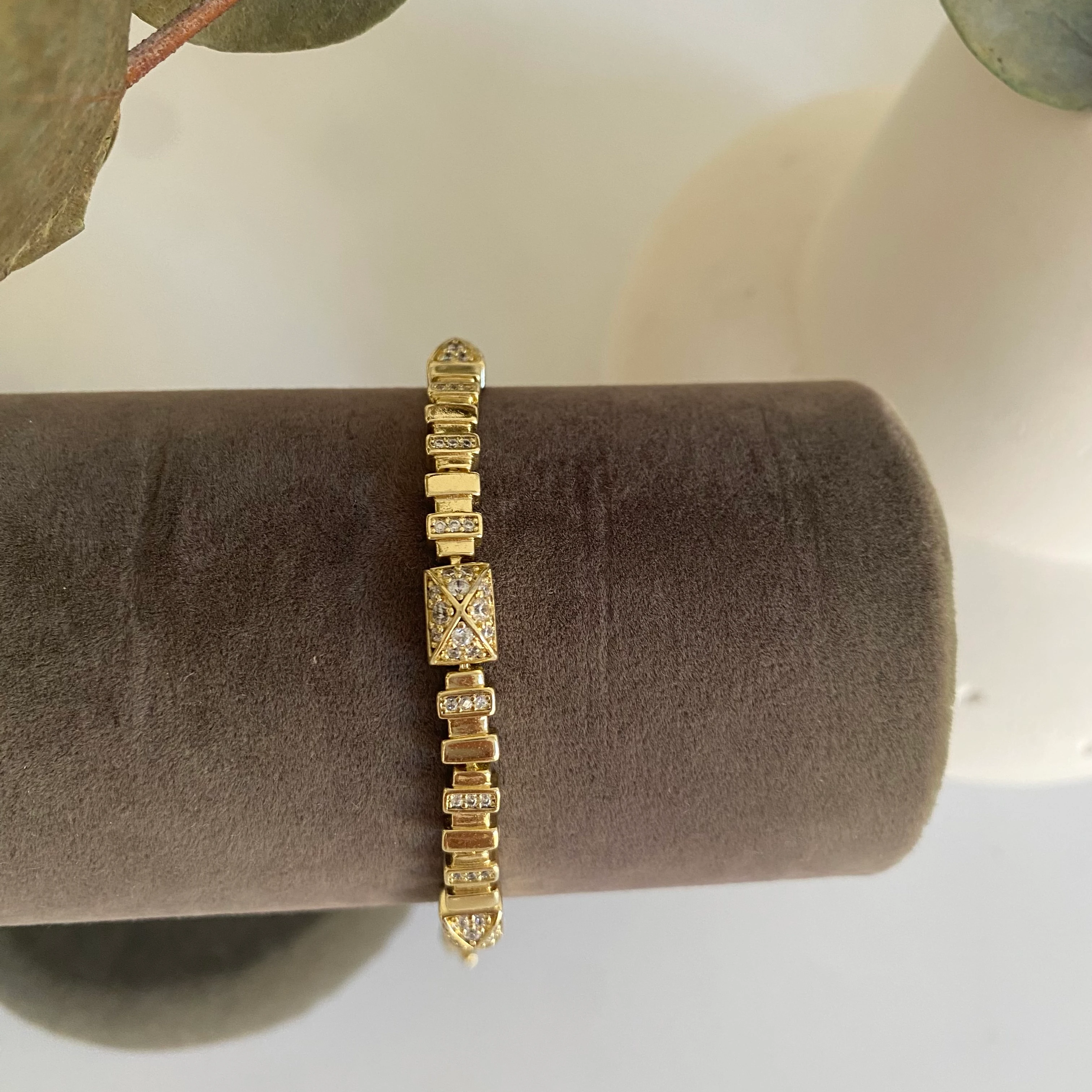 Xuping Kare Dikdörtgen Taşlı Bileklik