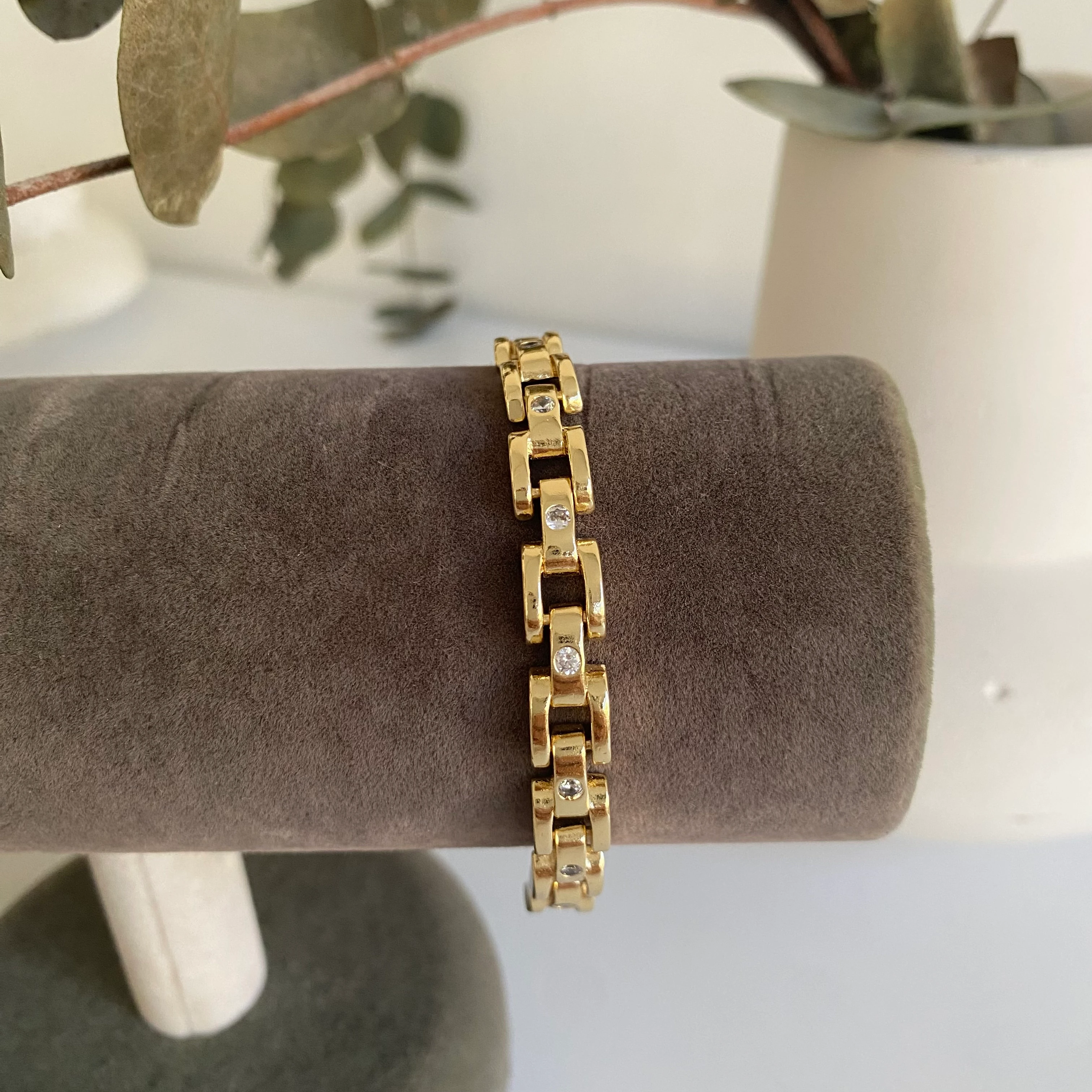 Xuping Taş Detaylı Zincir Form Bileklik