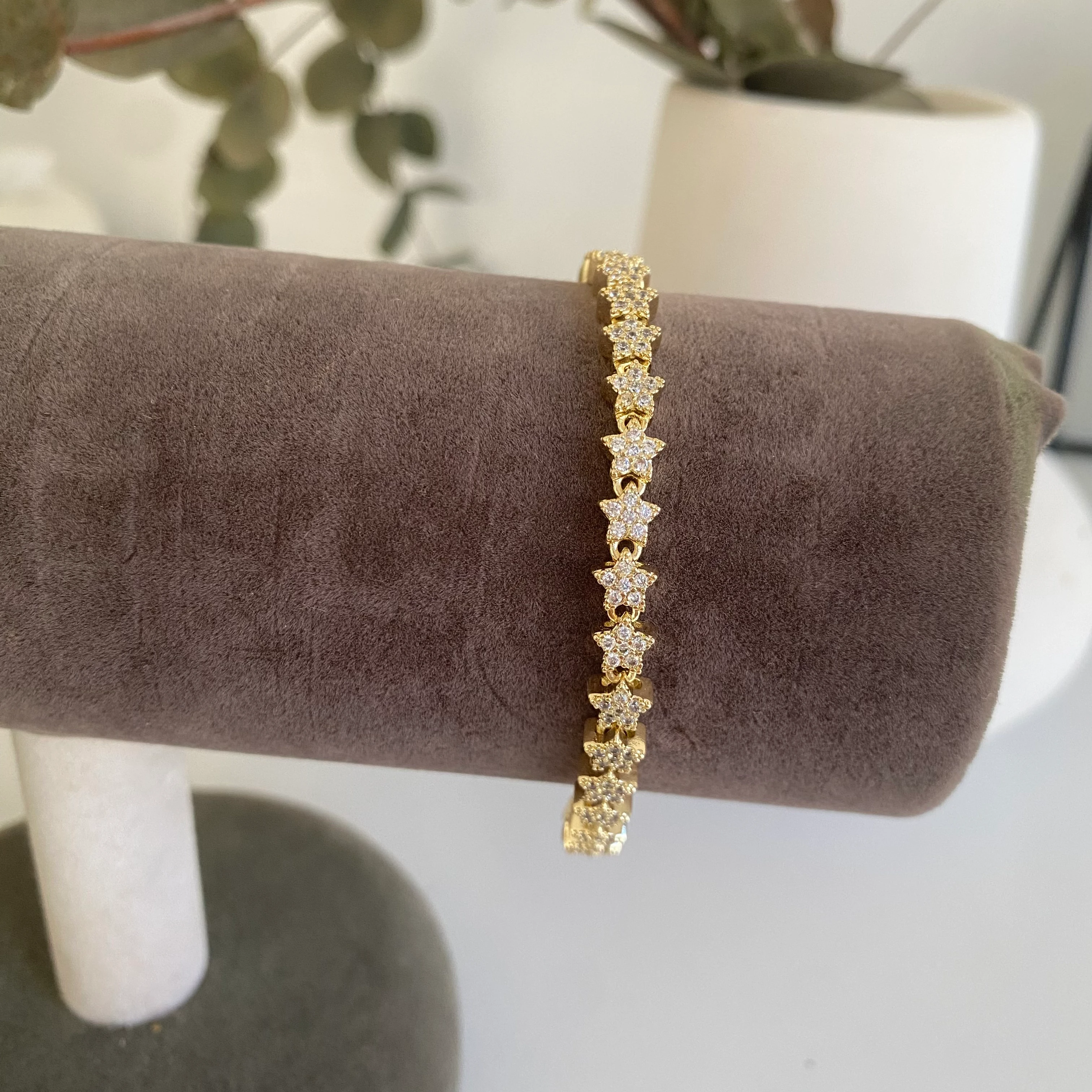 Xuping Zirkon Taşlı Sıralı Yıldız Bileklik