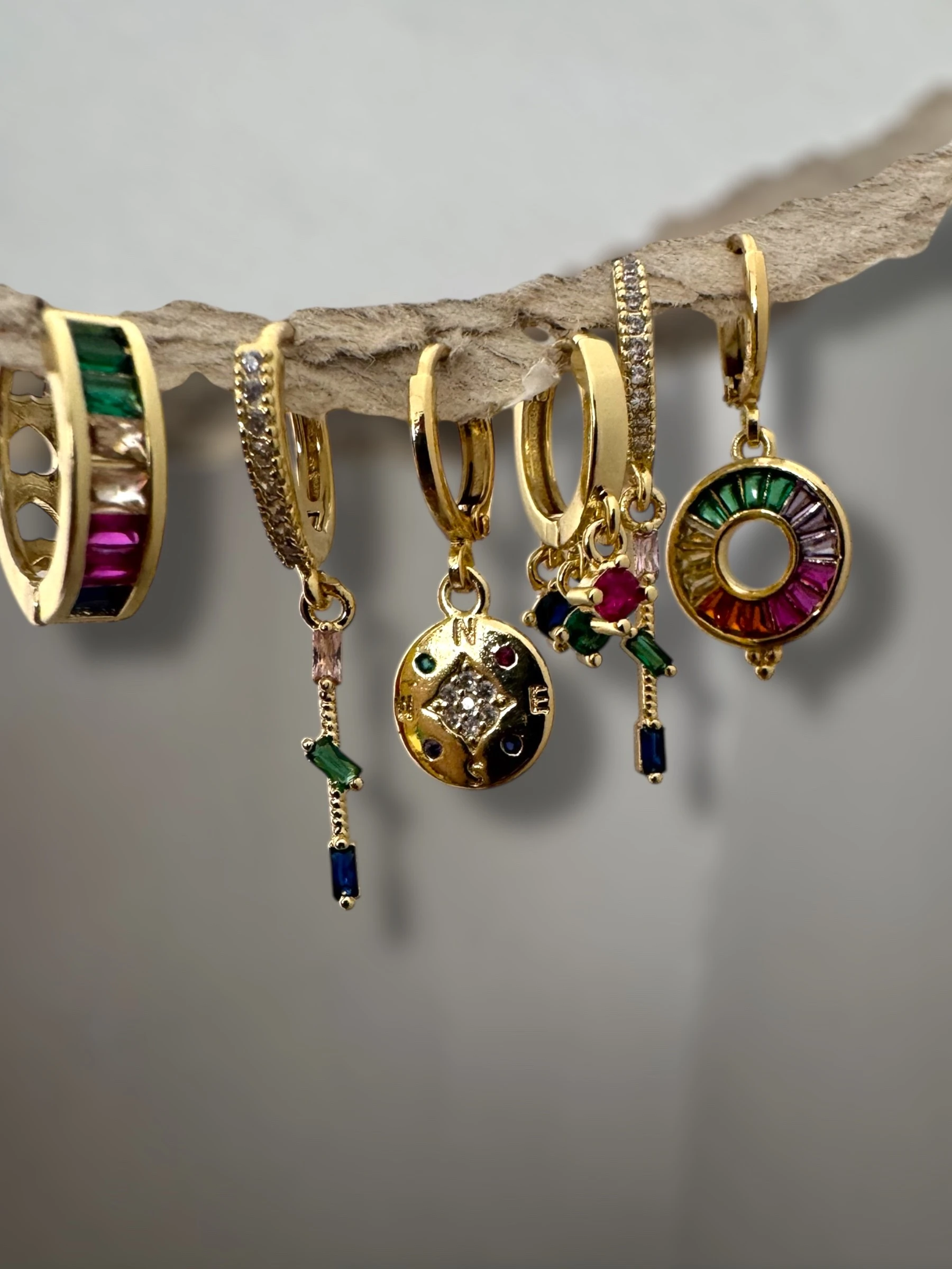 Xuping 6"lı Set Küpe Renkli