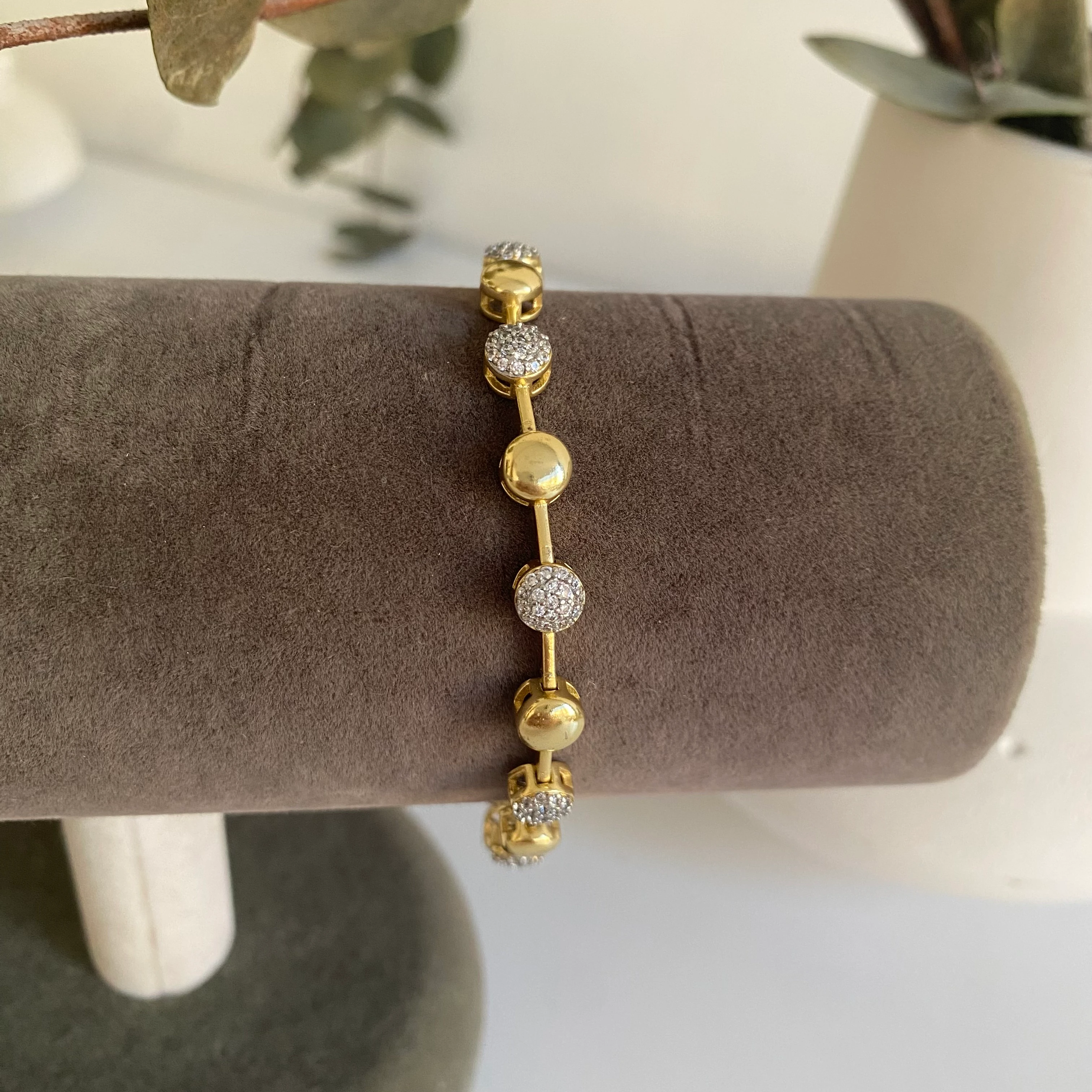 Xuping Zirkon Taşlı Nokta Bileklik