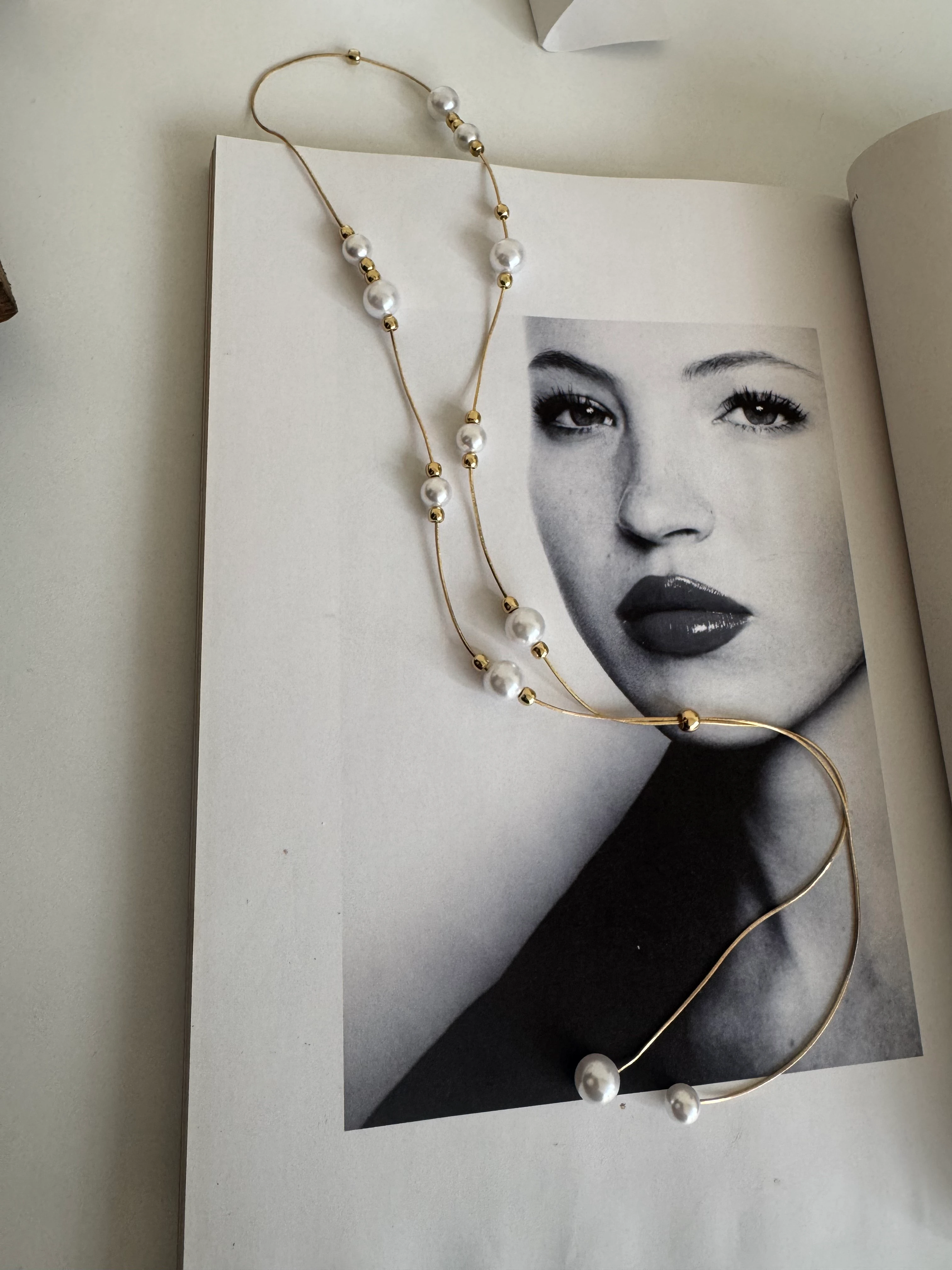 İnci Detay Gold Y Kolye