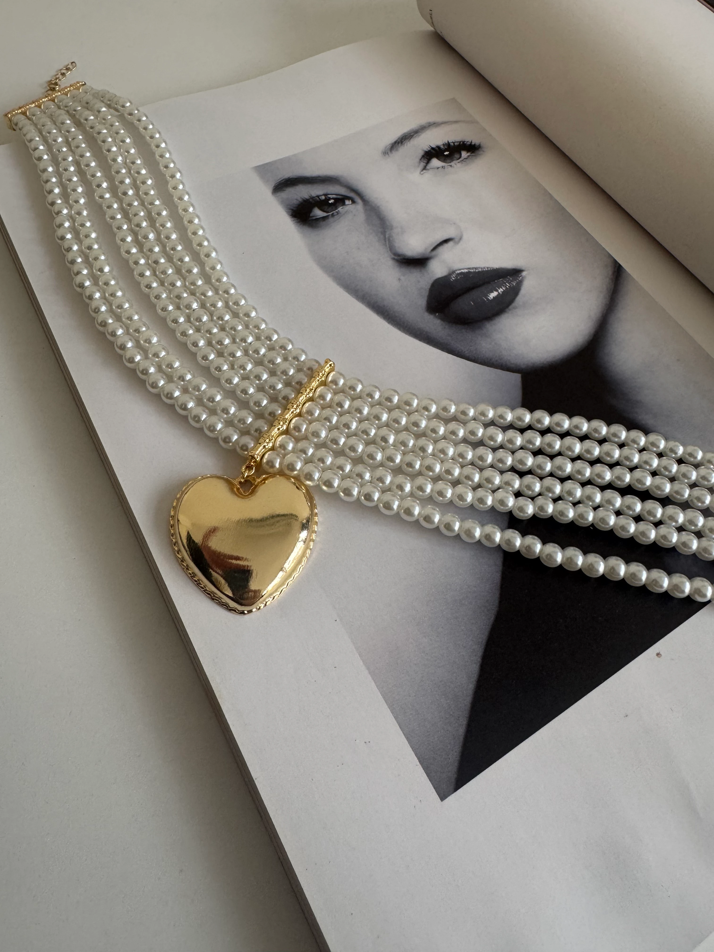 Tasarım Kalp Figür İnci Kolye