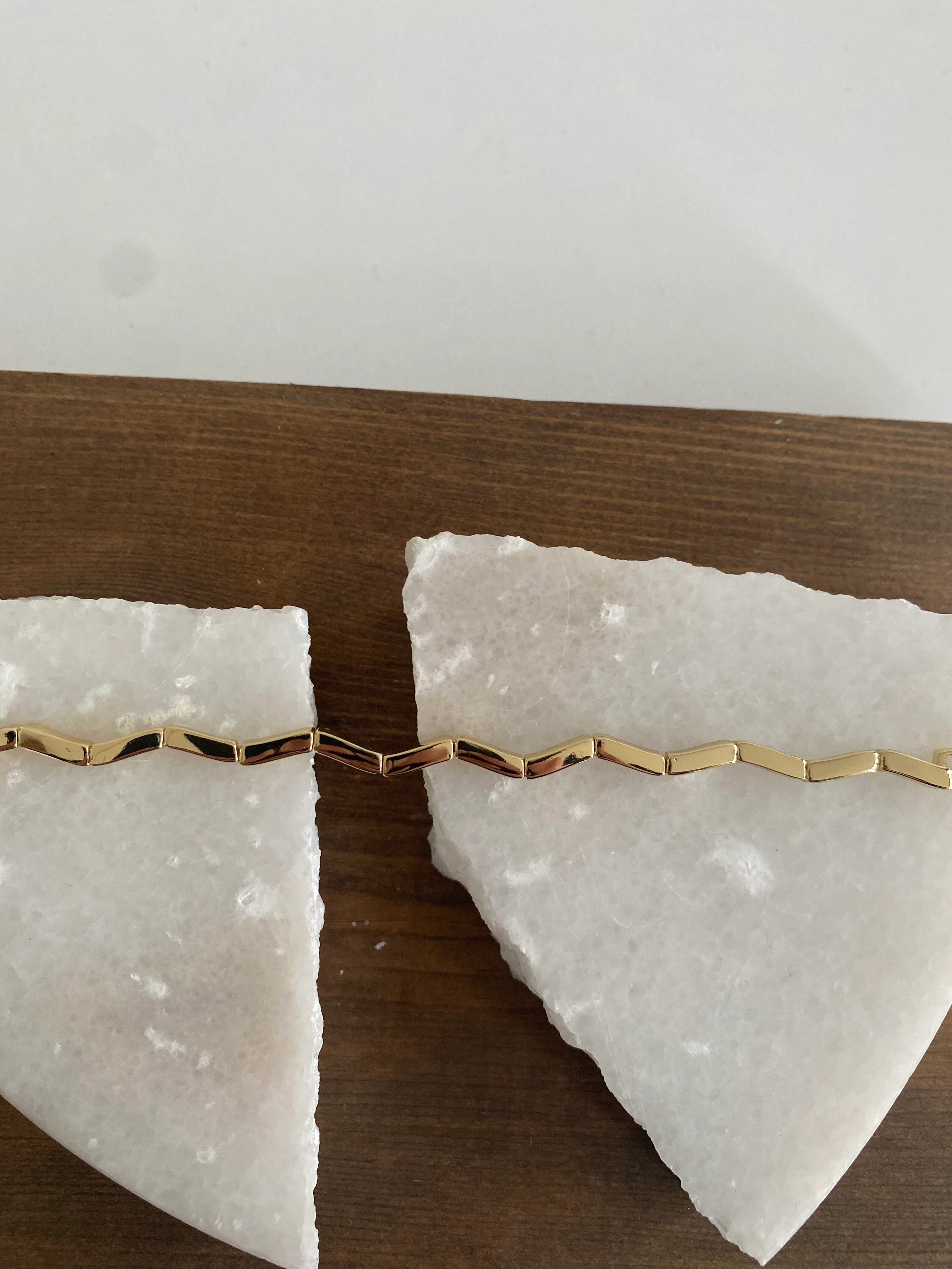 Xuping Gold Zigzag Plaka Bileklik