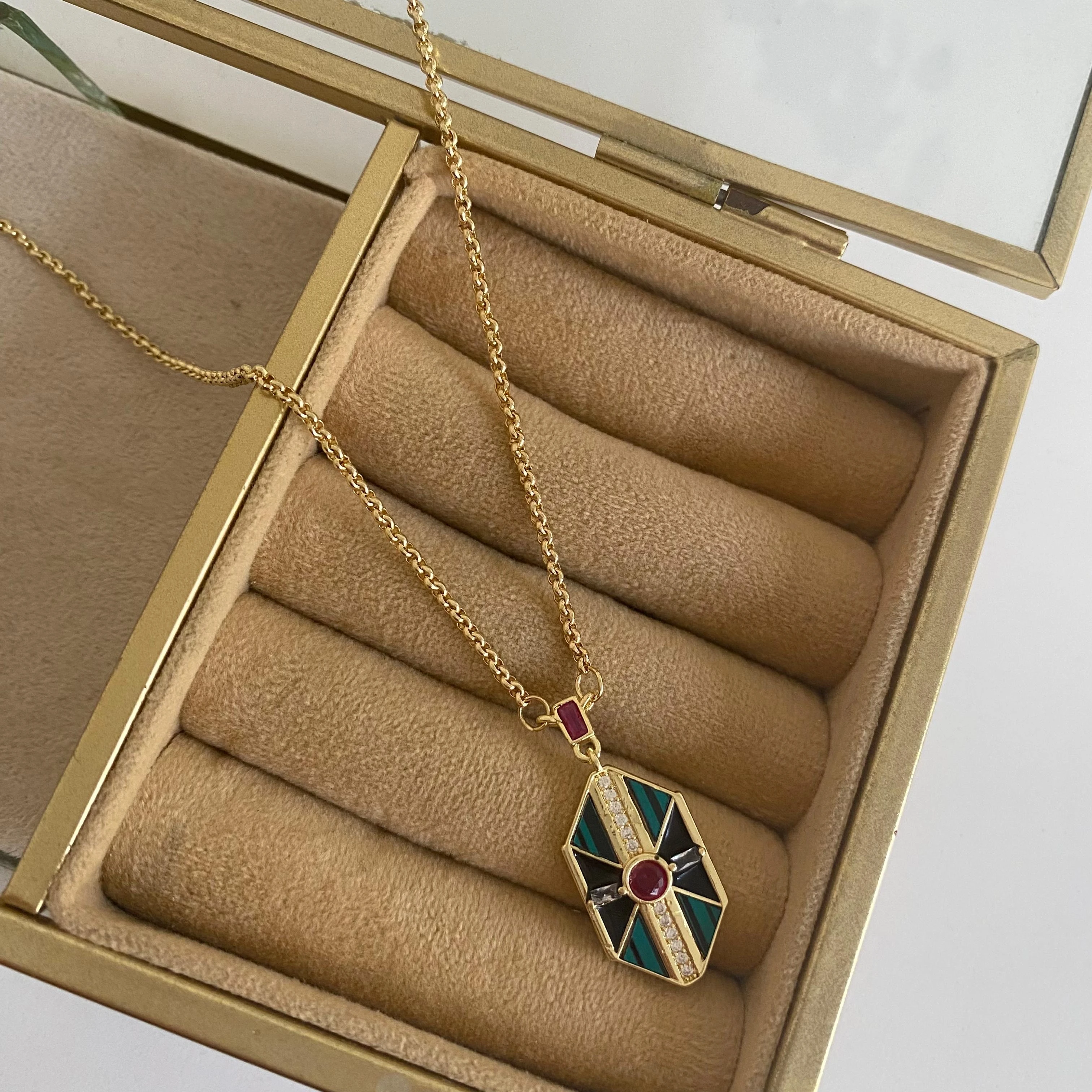 14k Altın Kaplama Geometrik Desenli Vintega Kolye