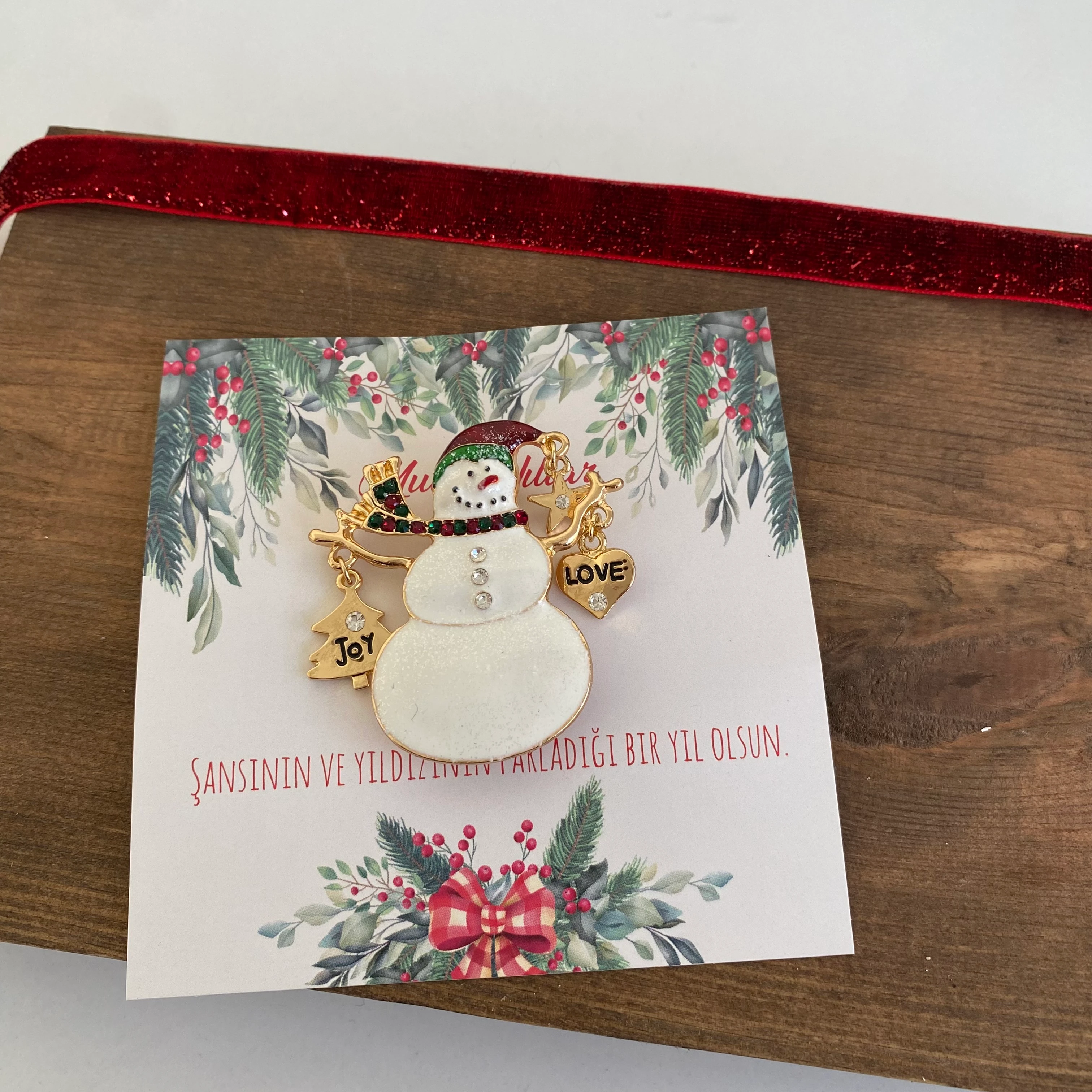 Beyaz Sedef Kardan Adam Broş