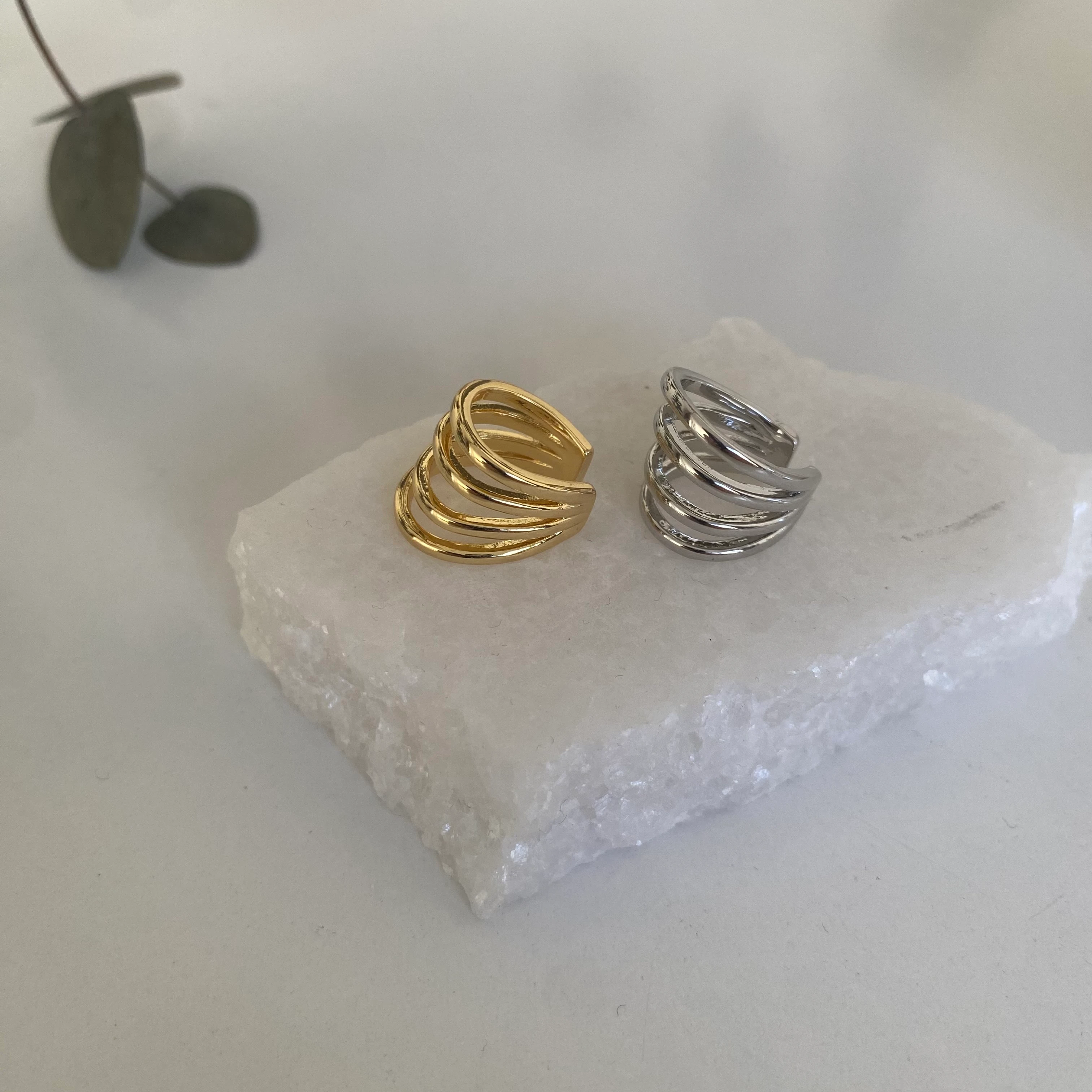 14k Plaka Çoklu Kıkırdak Küpe