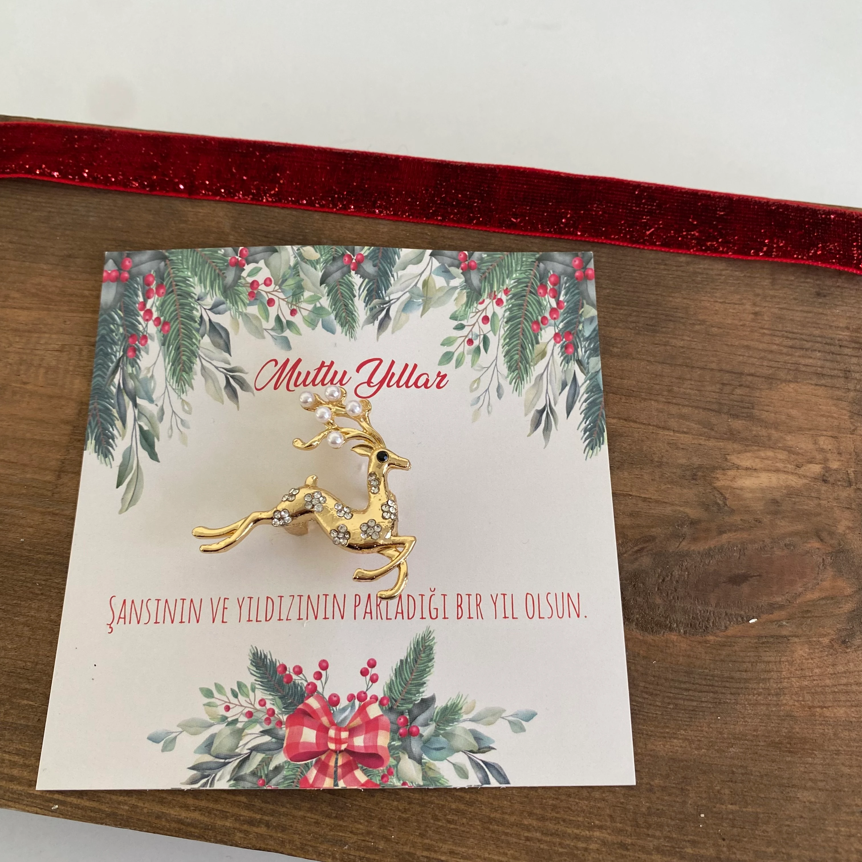 Mini Taşlı Geyik Noel Broş