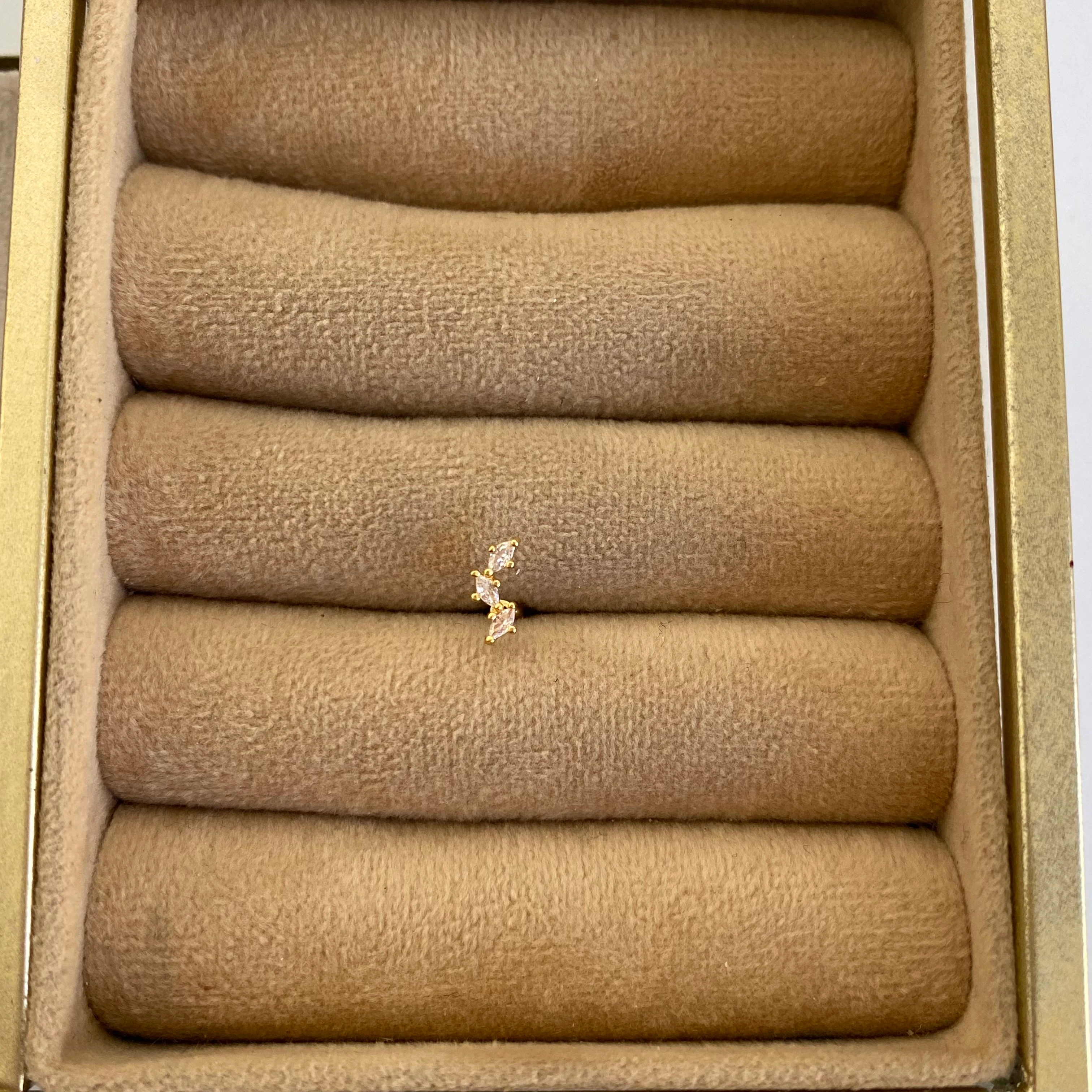 Gold Mini Taşlı Piercing