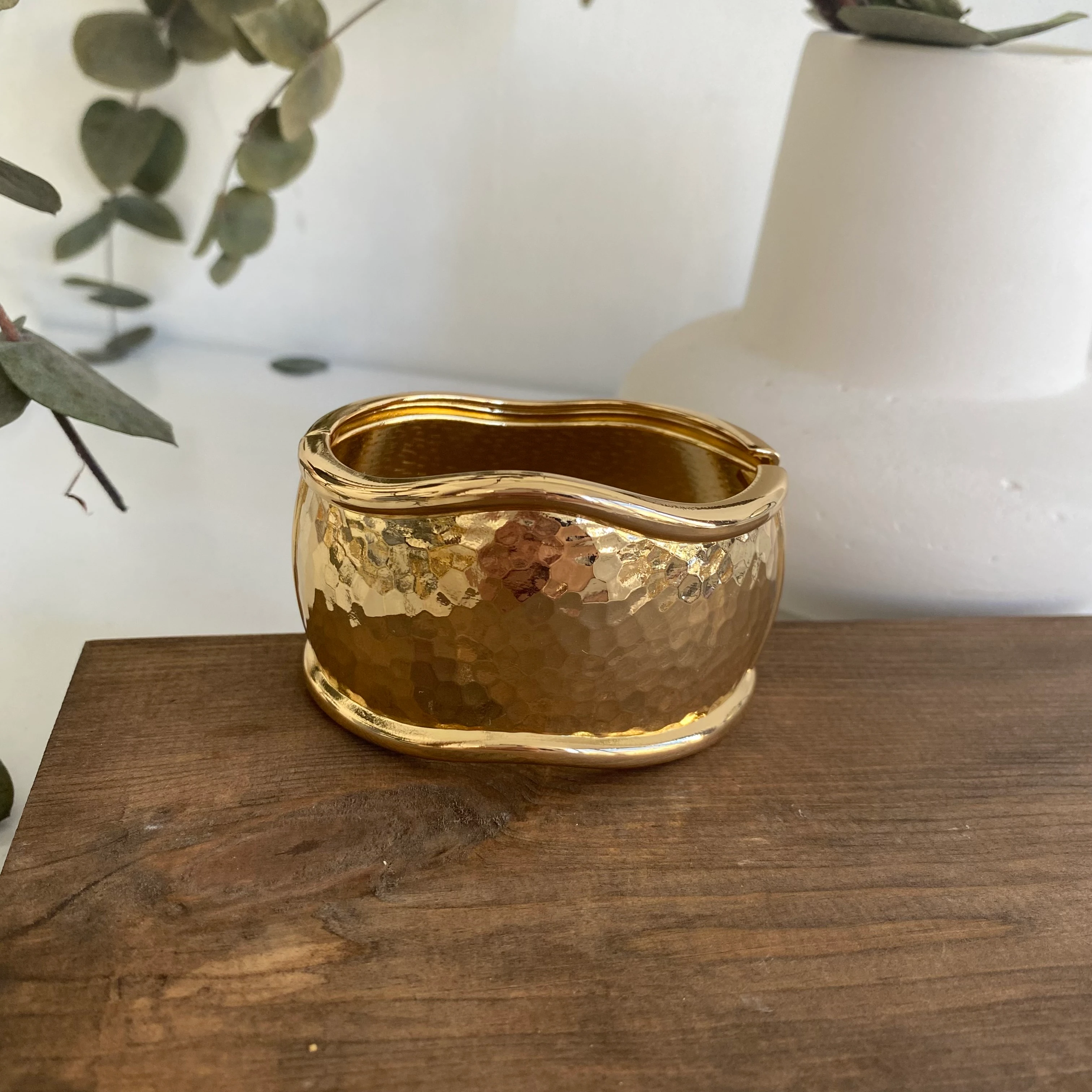 14k Gold Dövme Desen Dalgalı Kelepçe Bileklik