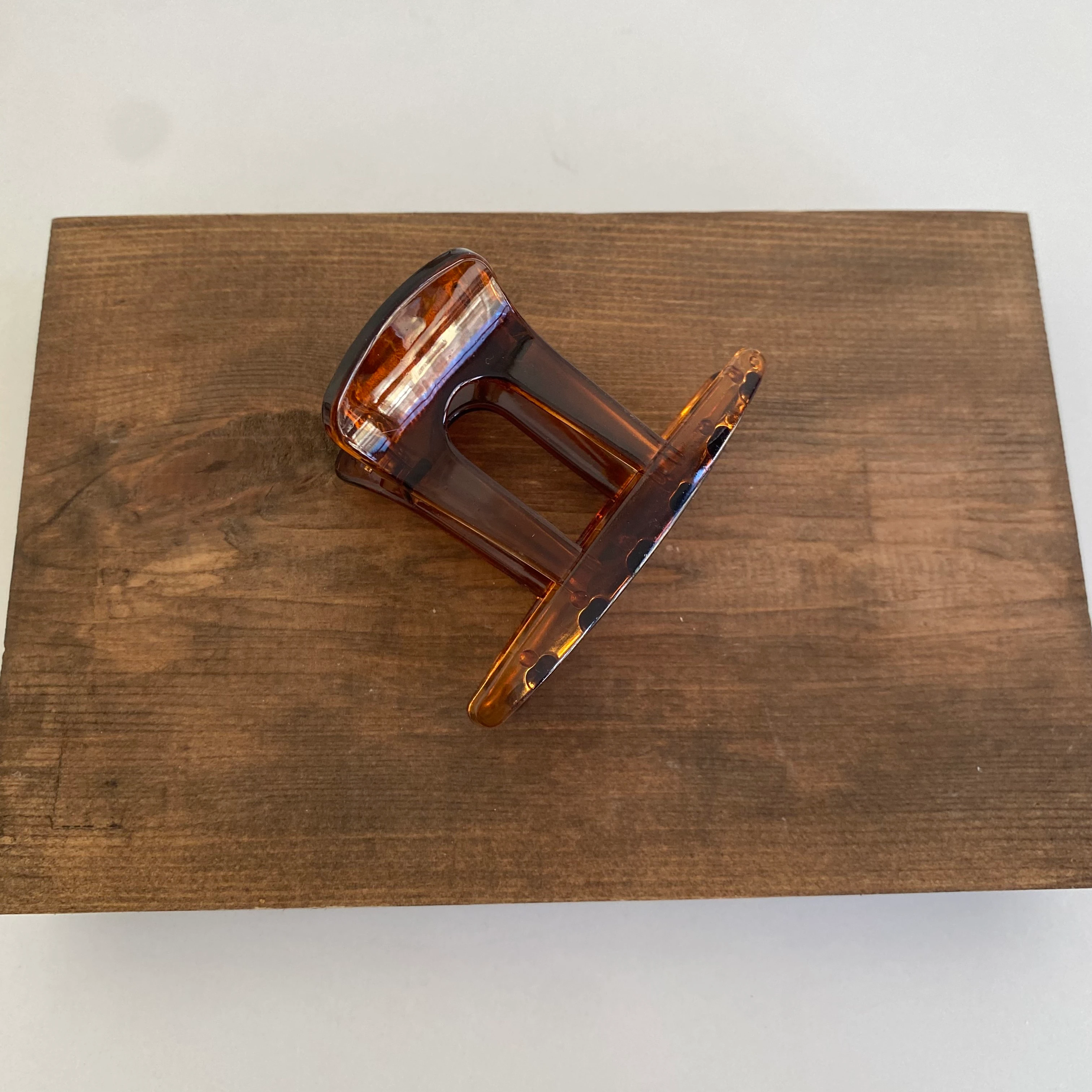 Karamel Kıskaç Toka