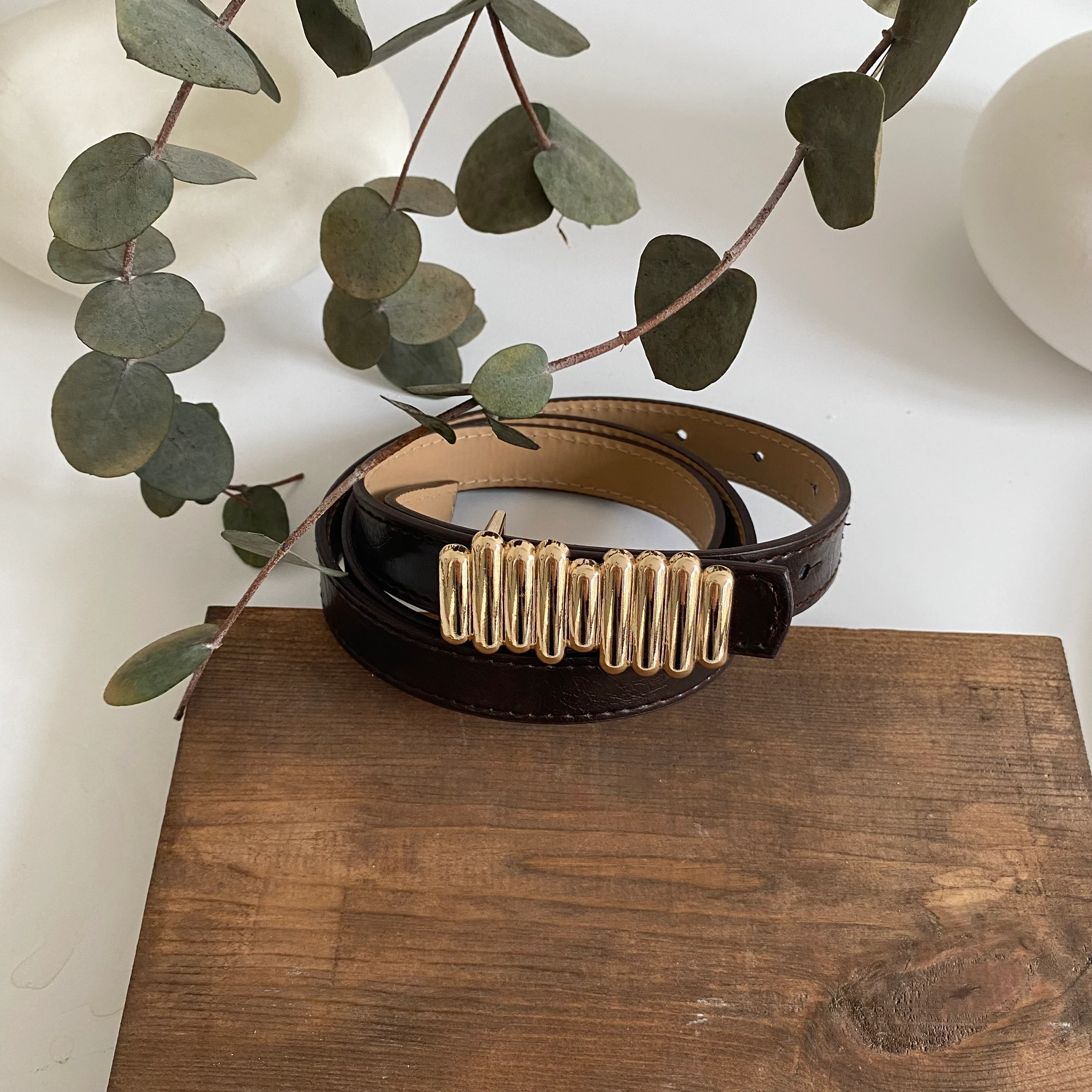 Gold Tokalı Kahverengi Deri Kemer