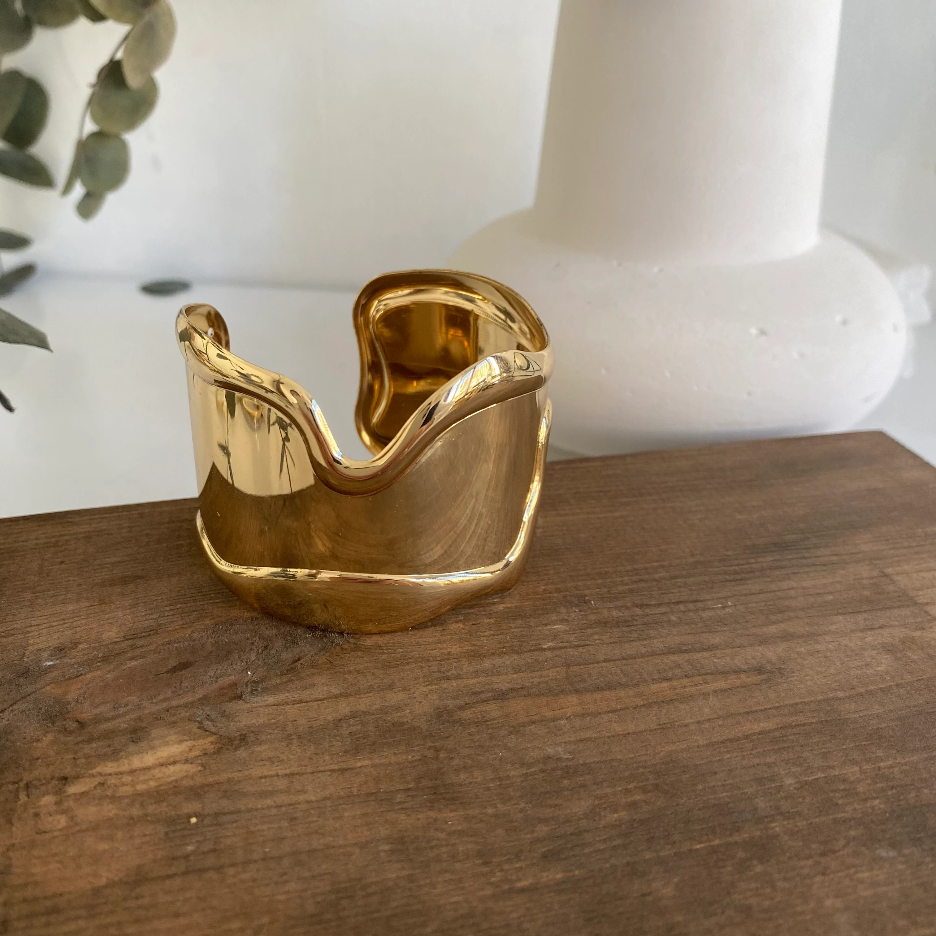 14k Gold Dalgalı Plaka Bileklik