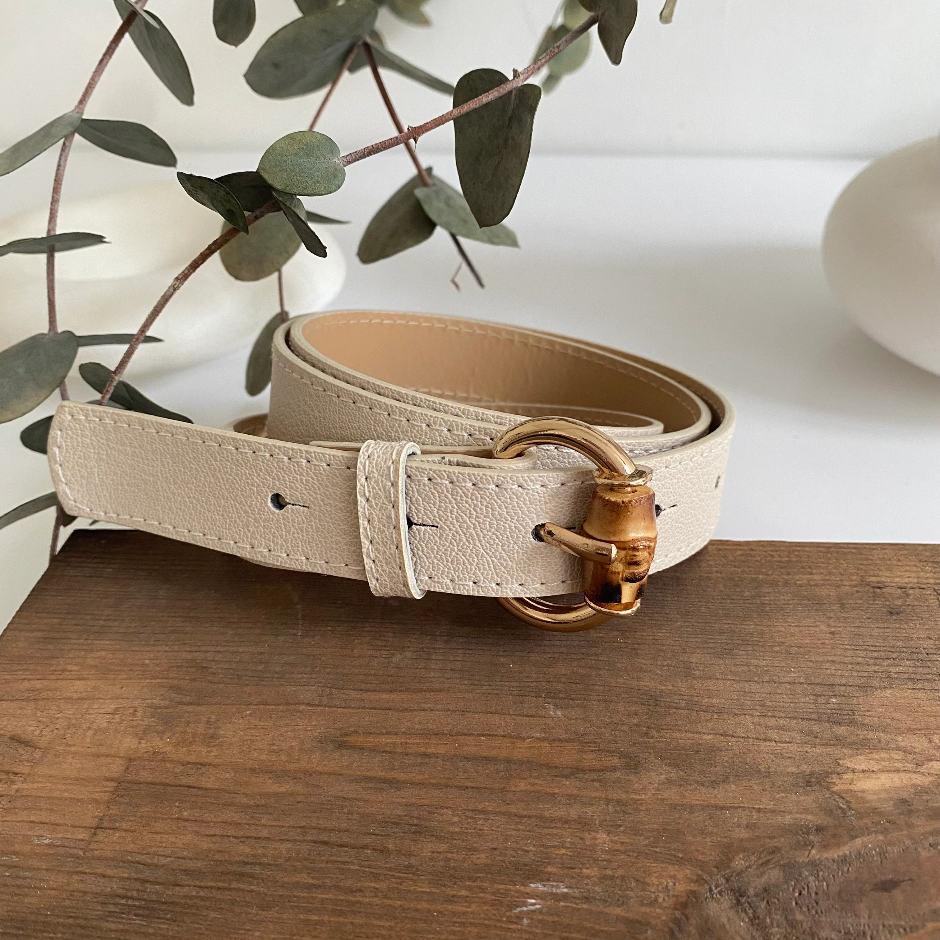 Bambu Tokalı Krem Deri Kemer
