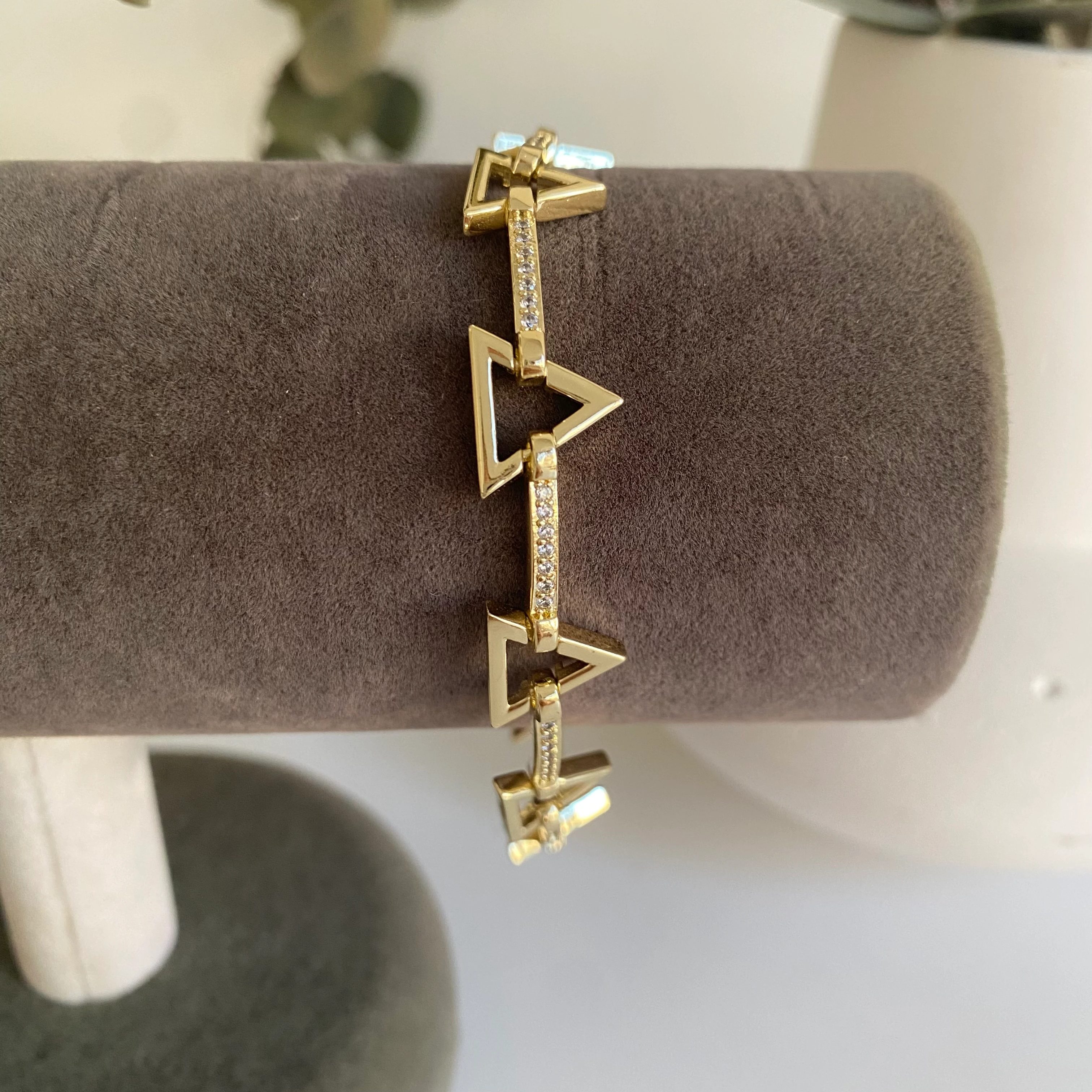 Xuping Üçgen Zirkon Taşlı Bileklik