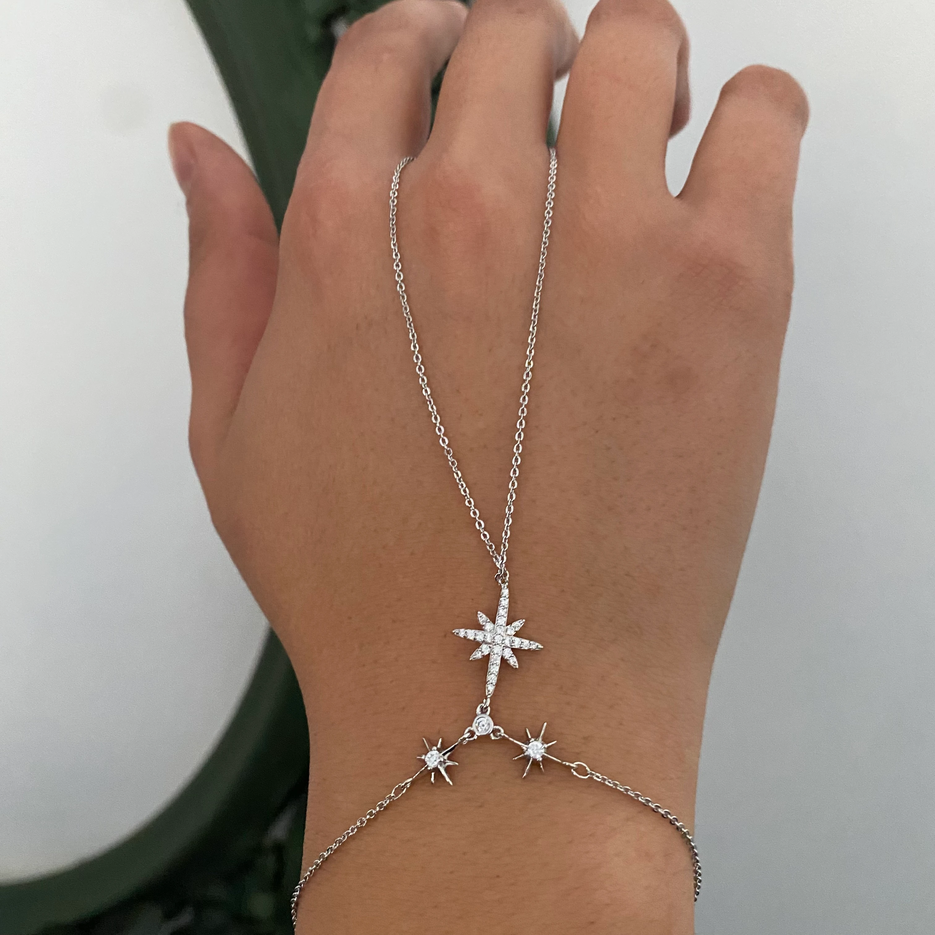 Silver Zirkon Taşlı Kutup Yıldızı Şahmeran