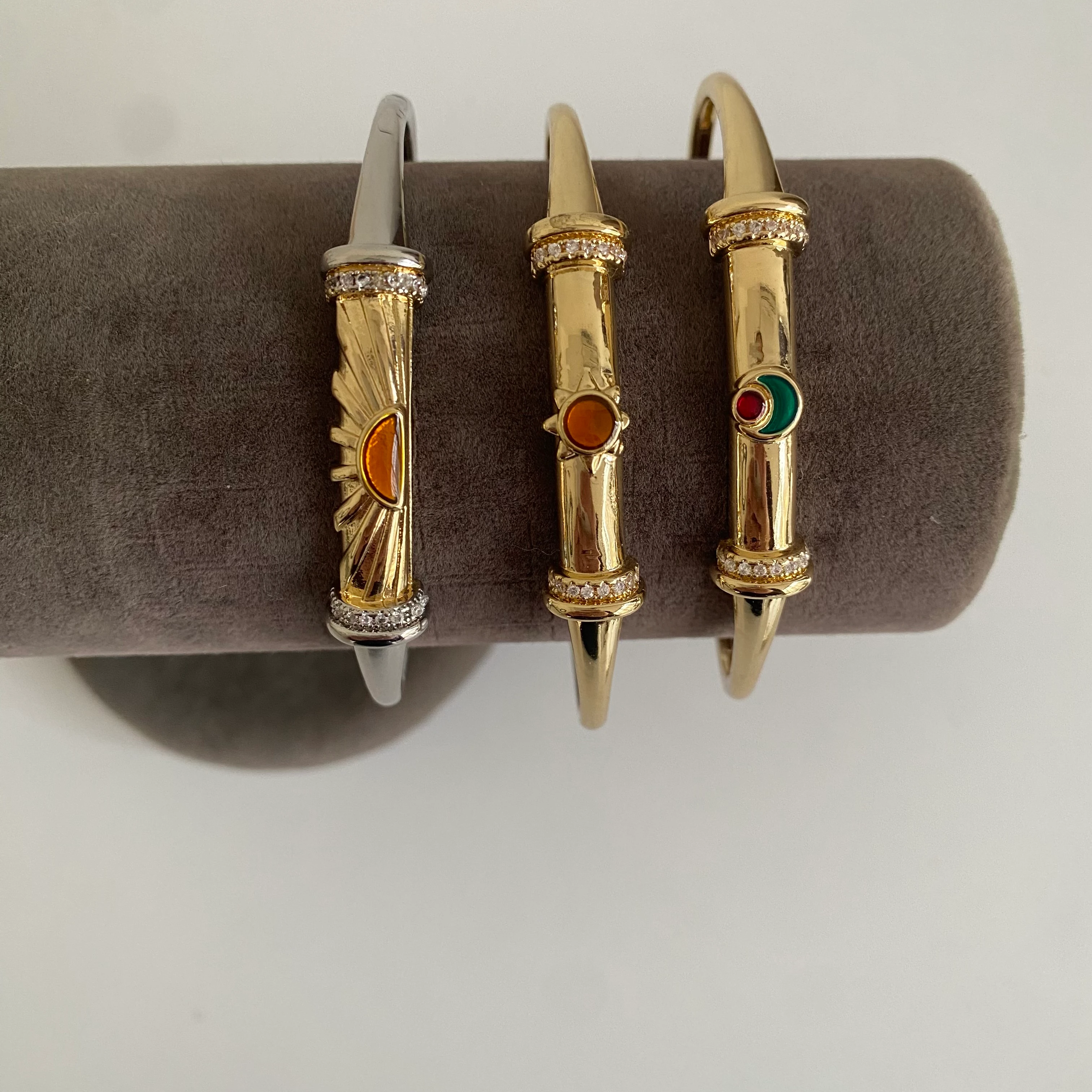 Gold Güneş Figür Kelepçe Bileklik