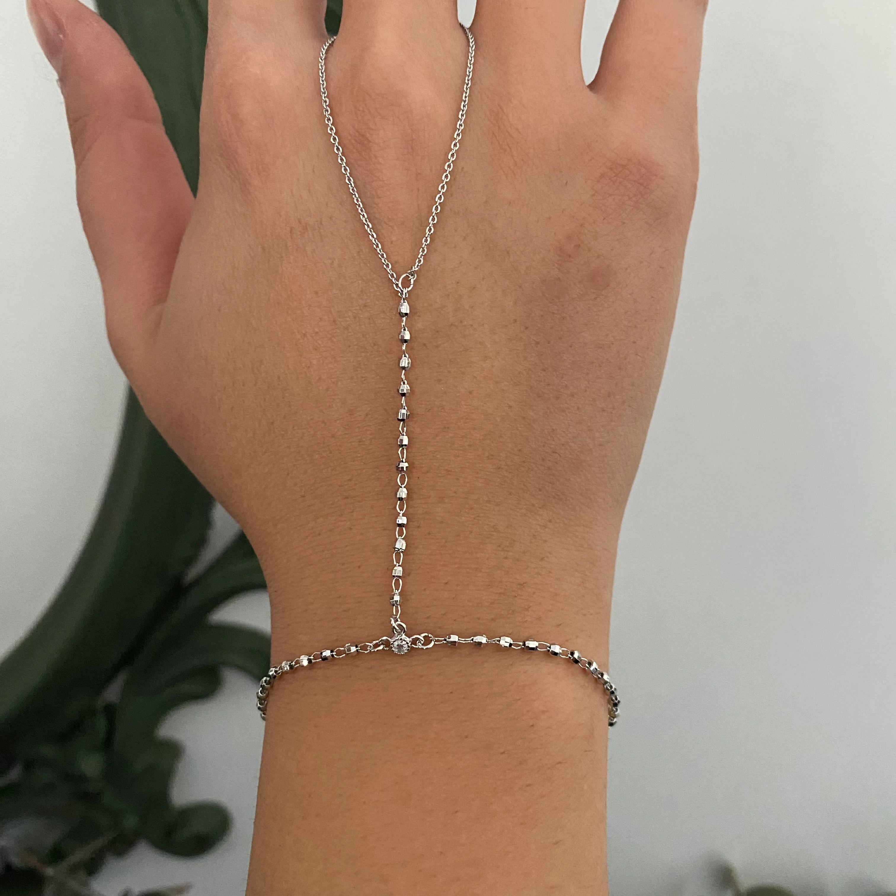 Silver Plaka Top Detay Şahmeran