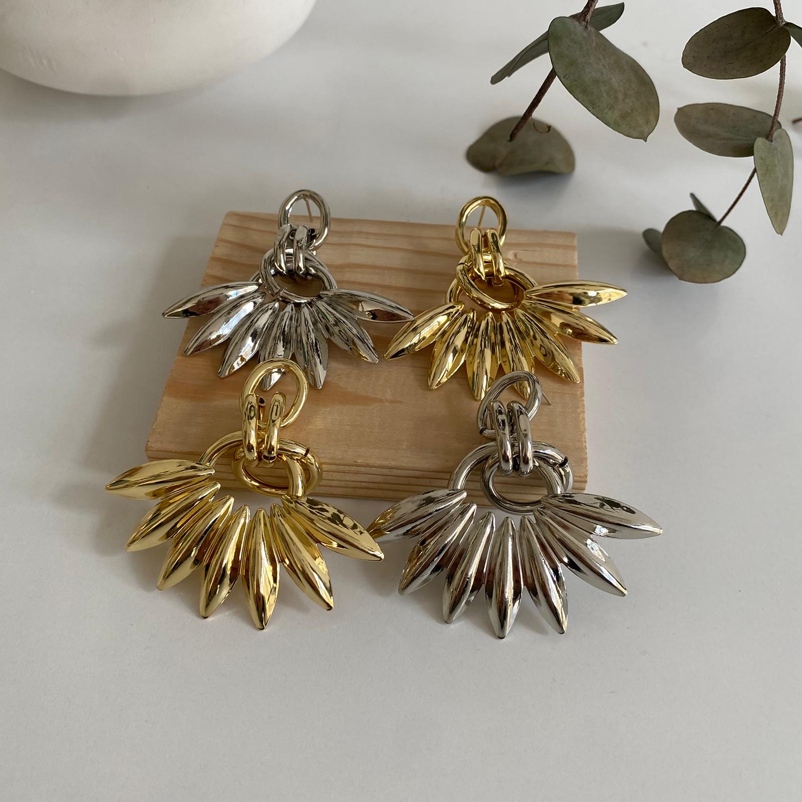 Gold Plaka Küpe
