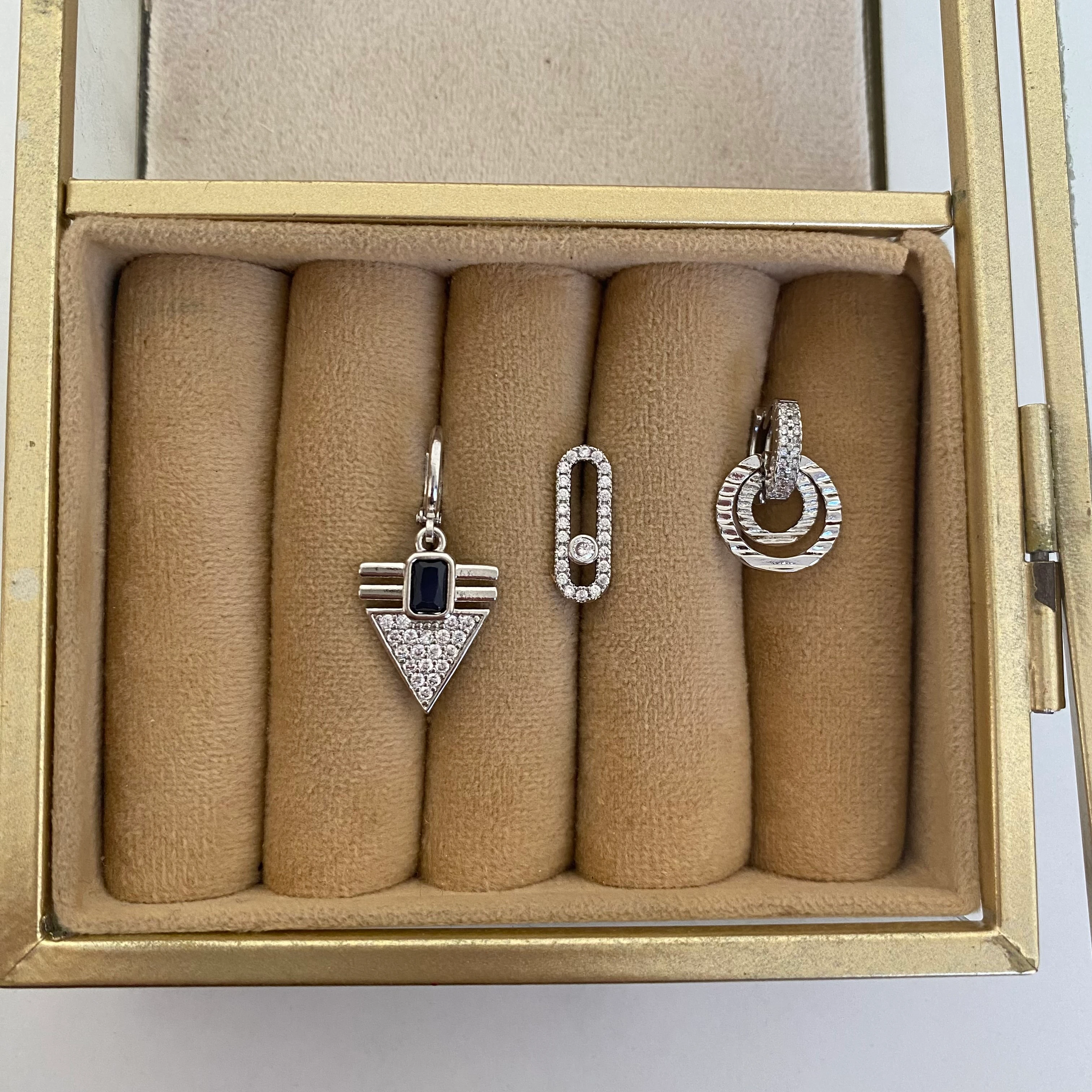 Xuping Silver Taşlı Üçlü Set Küpe