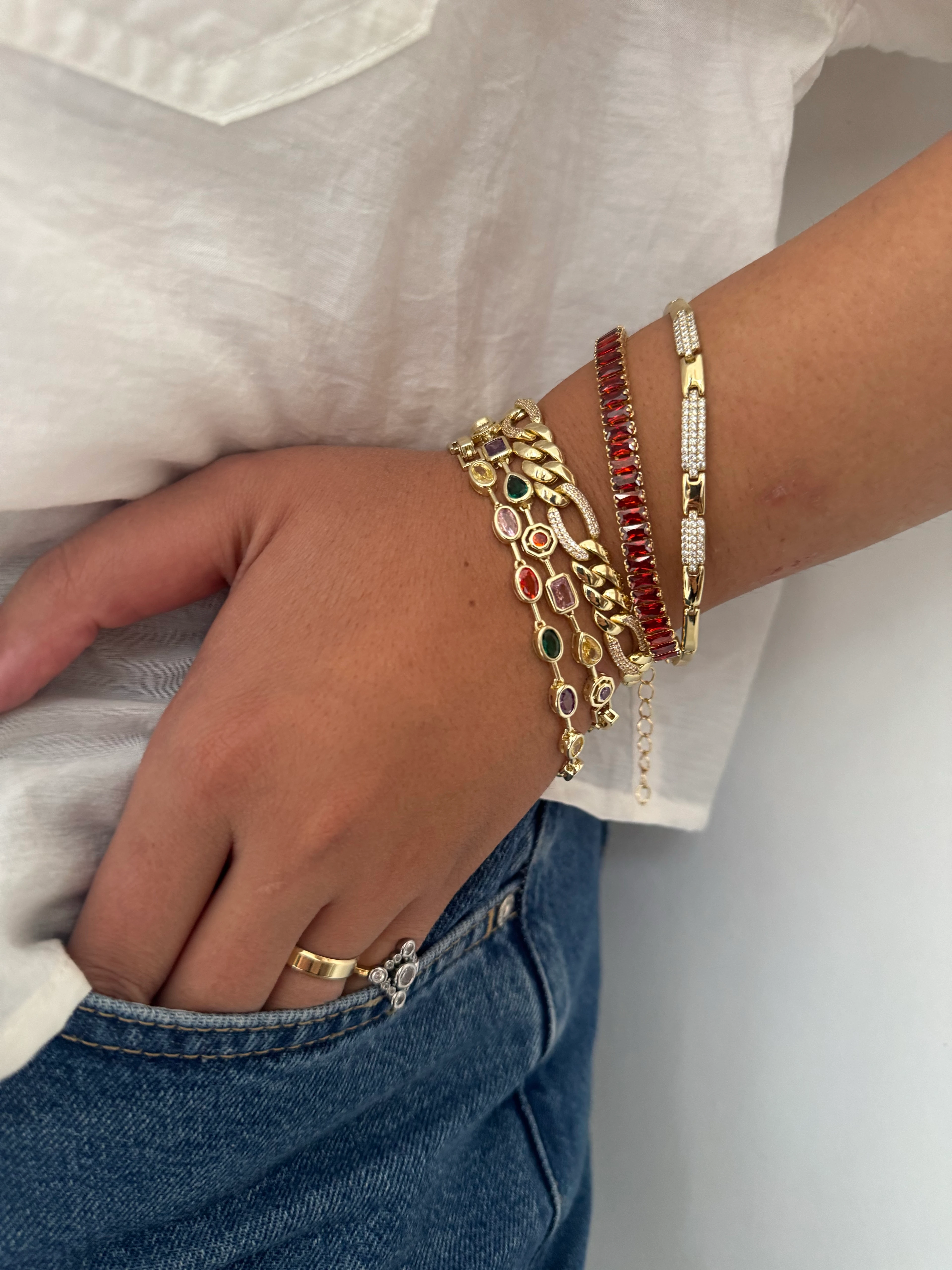 Dikdörtgen Halkalı Zirkon Taşlı 14K Altın Kaplama Bileklik