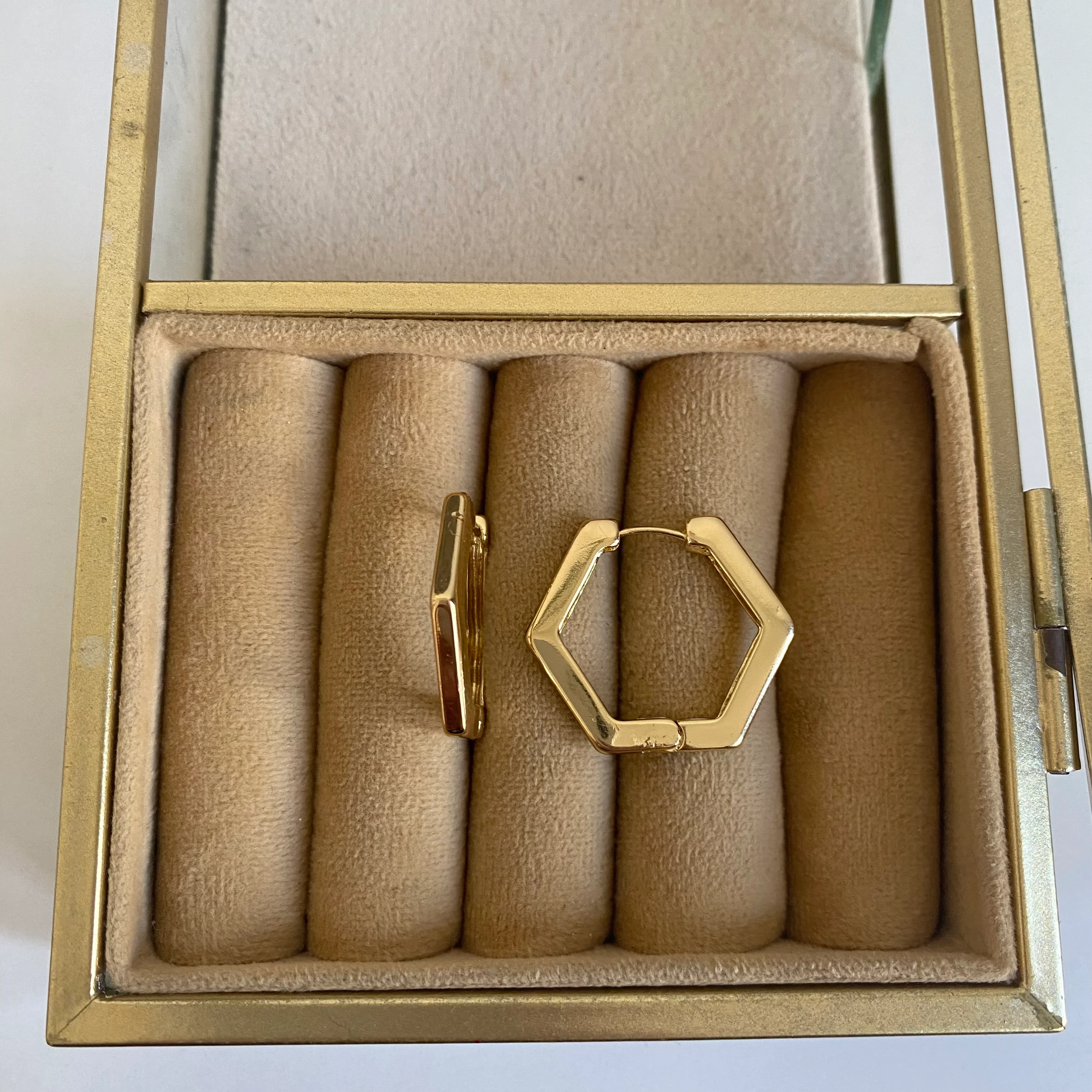 Gold Plaka Altıgen Halka Küpe