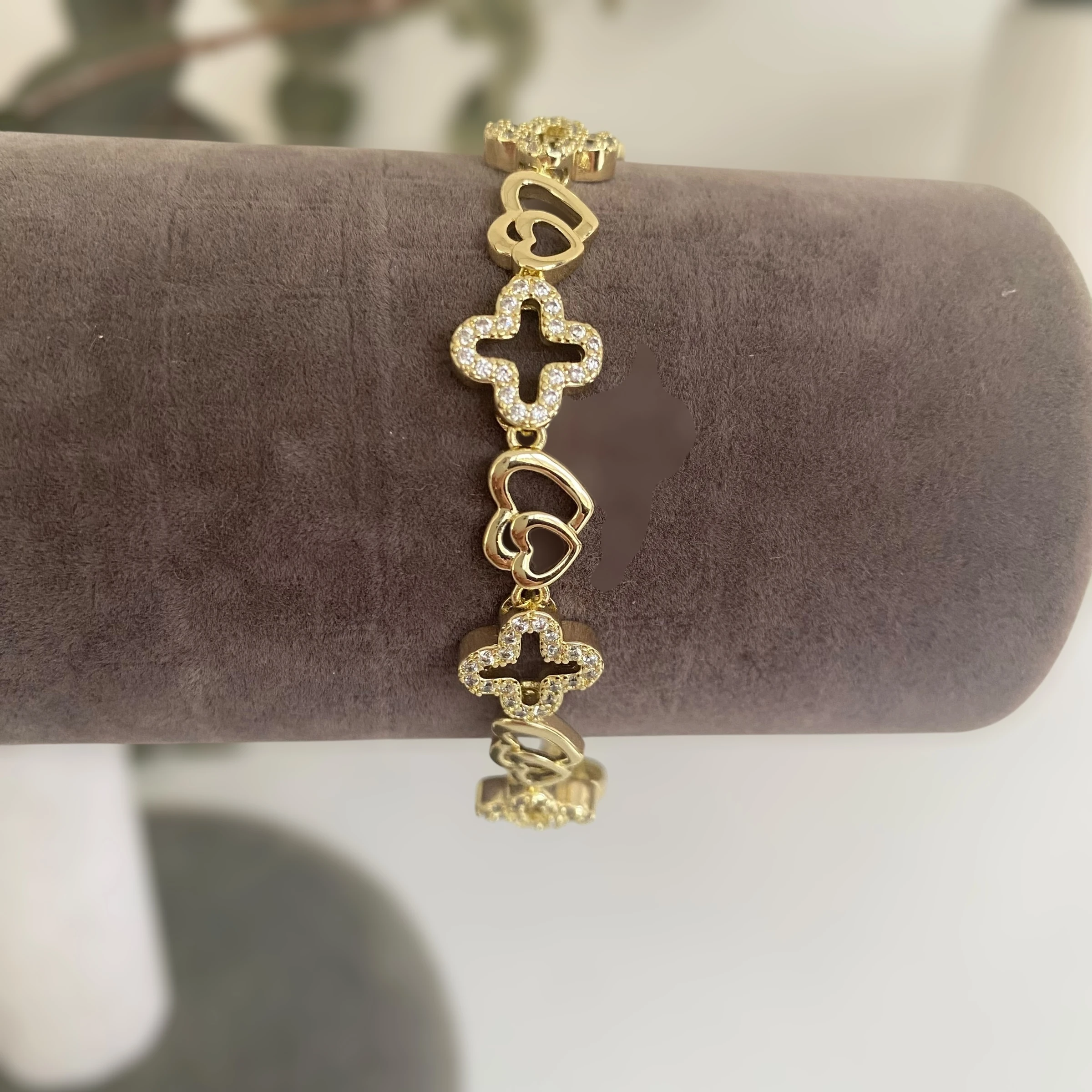 Xuping Zirkon Taşlı Yonca Kalp Bileklik