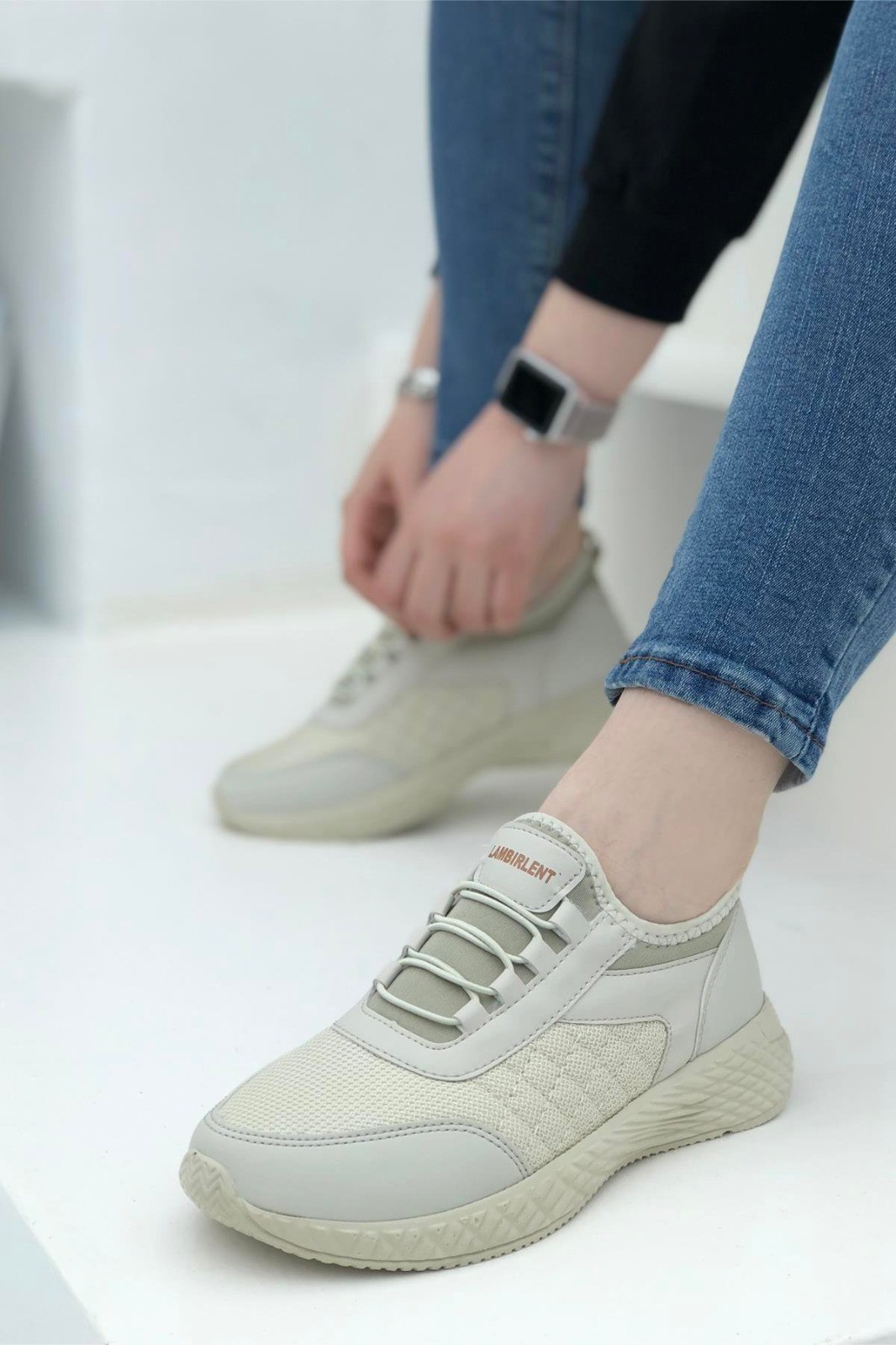 7060 Kadın Lastikli Rahat Sneaker