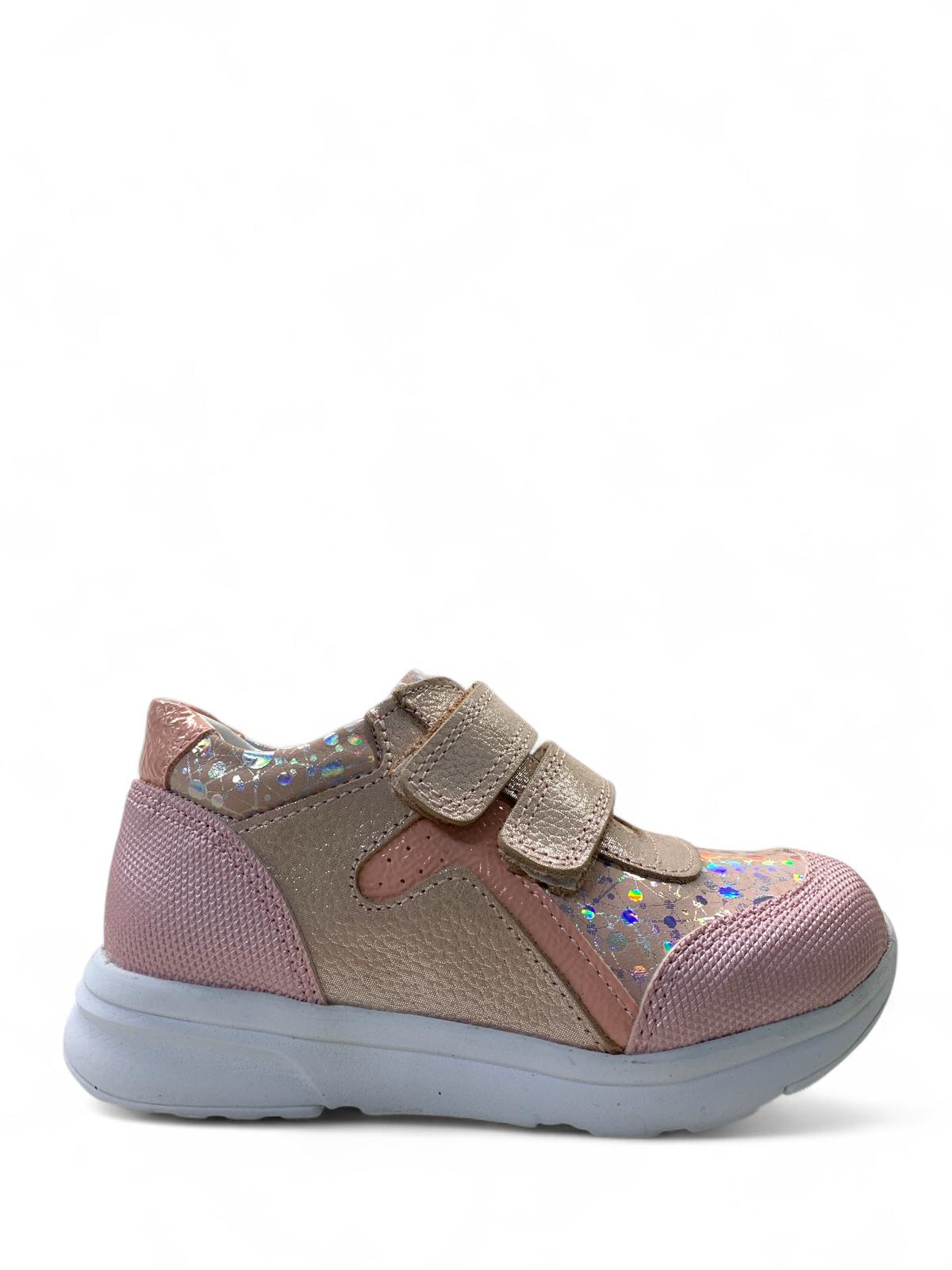 606 Hafif Kız Çocuk Okul Öncesi Deri Sneaker