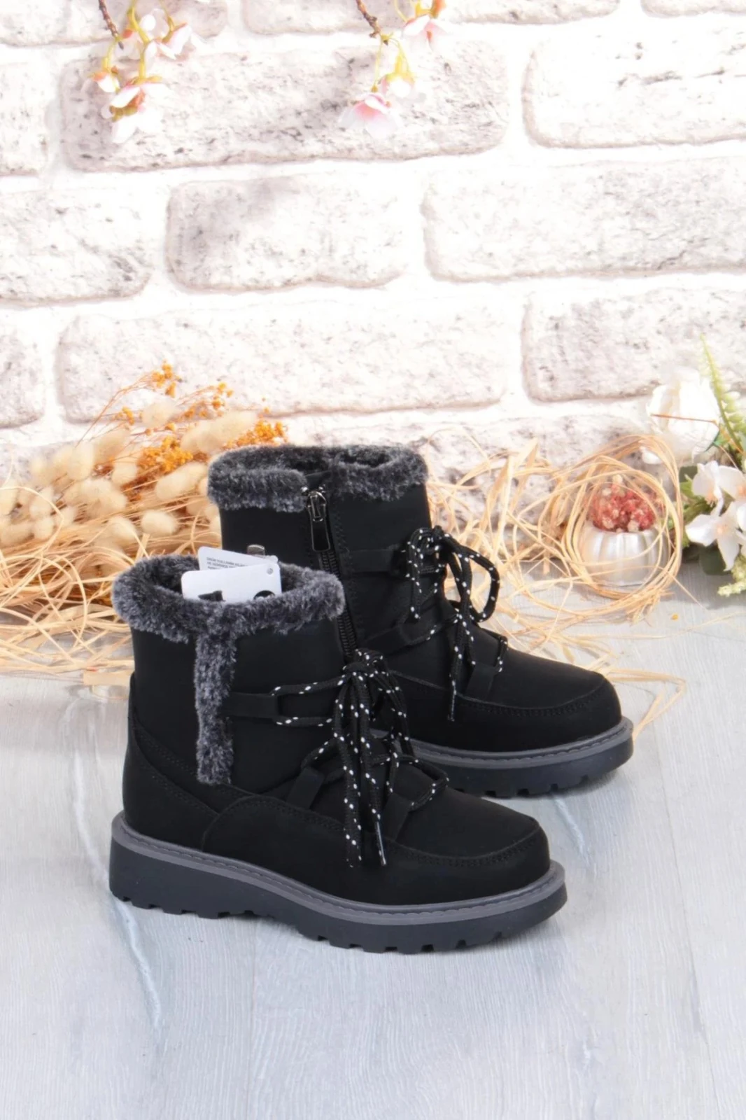 Lina Kız Çocuk Bot - Siyah