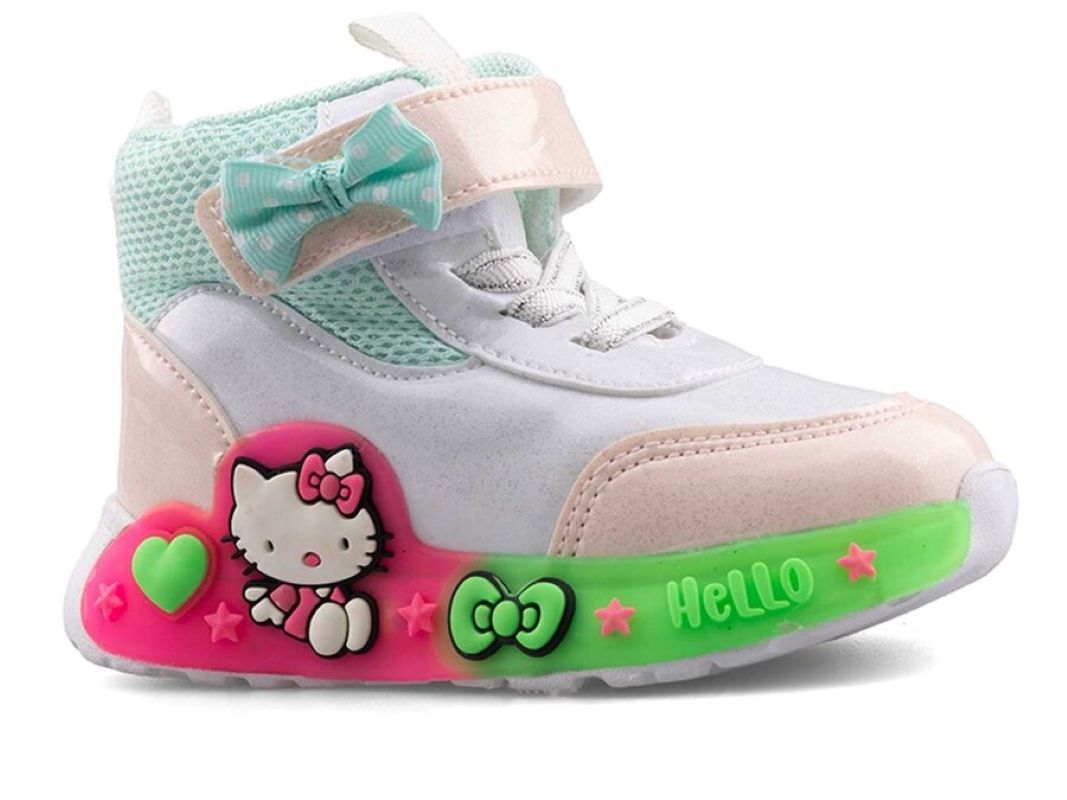 150 Kız Bebek Işıklı Spor Bot