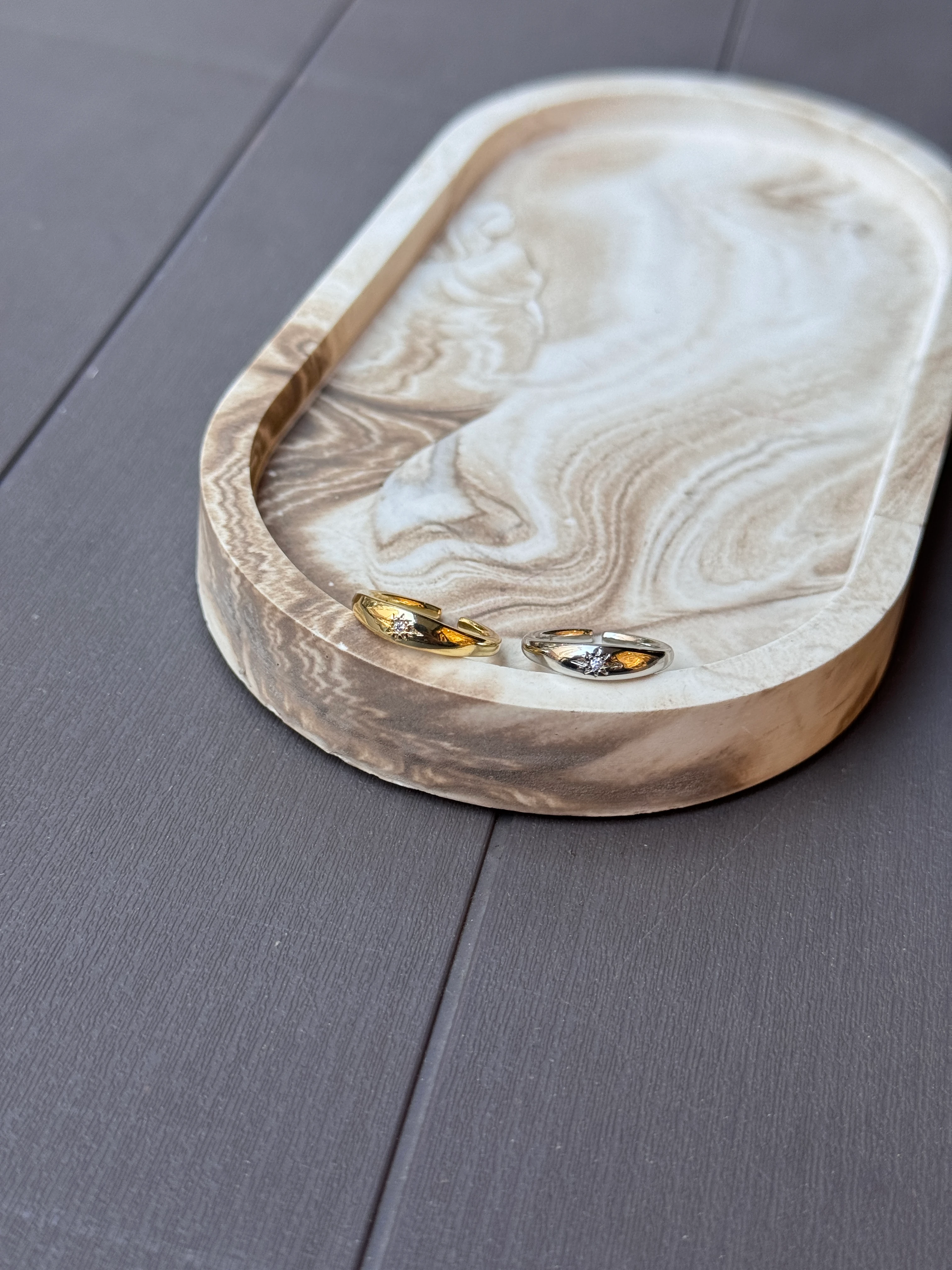 Leila Serçe Parmak Yüzüğü