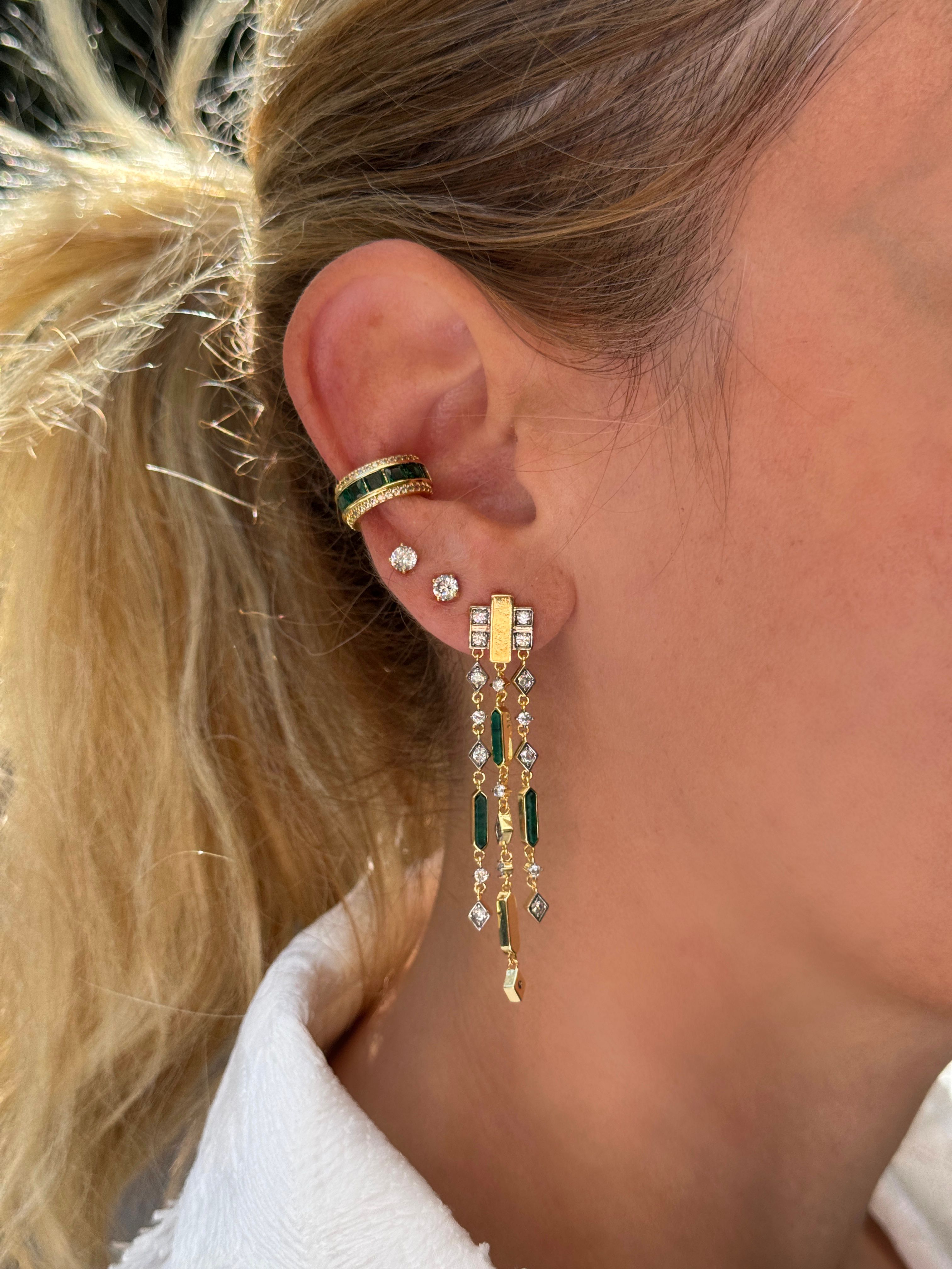 Yeşi Taşlı Earcuff