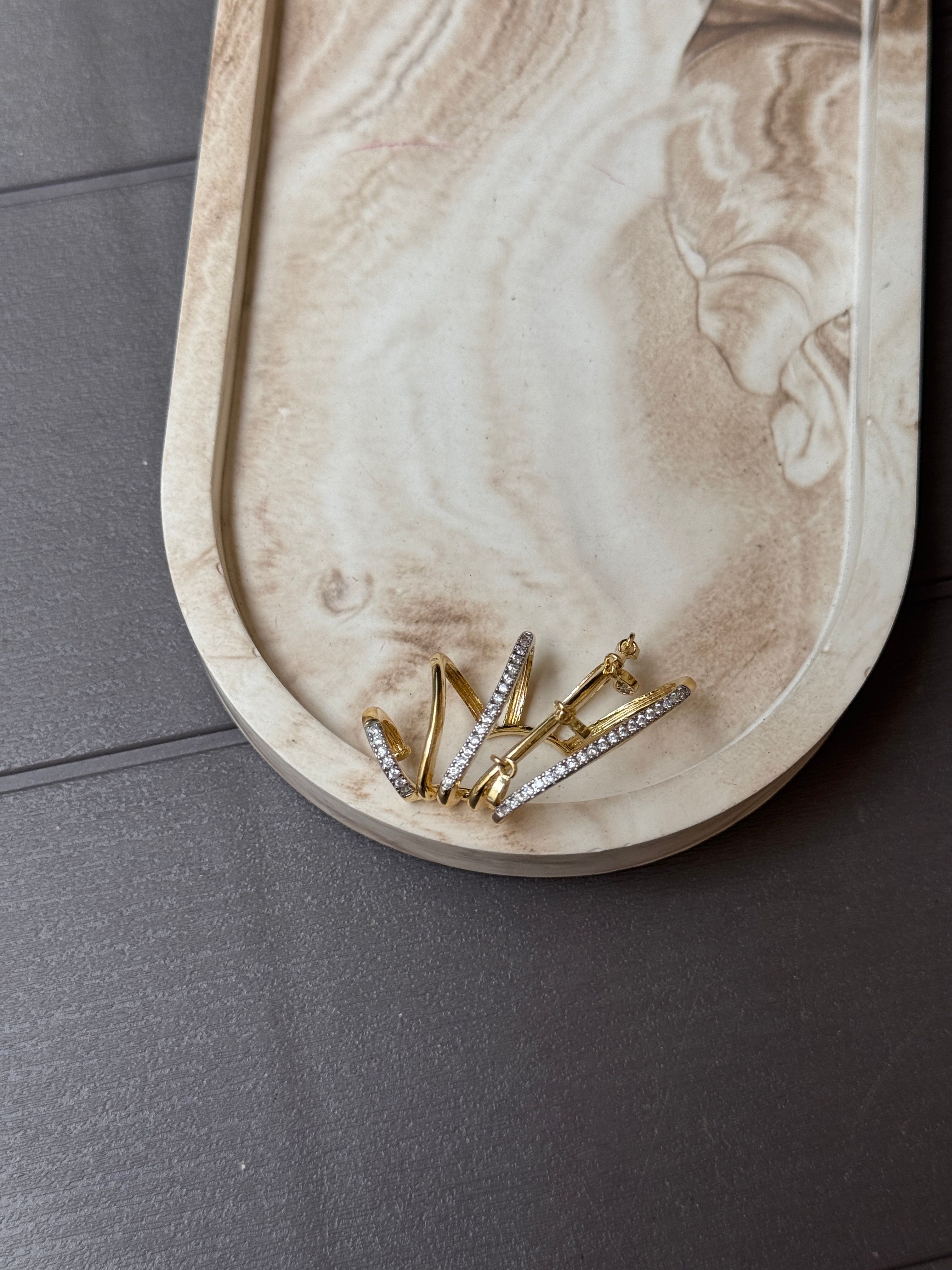 Sallantılı Earcuff