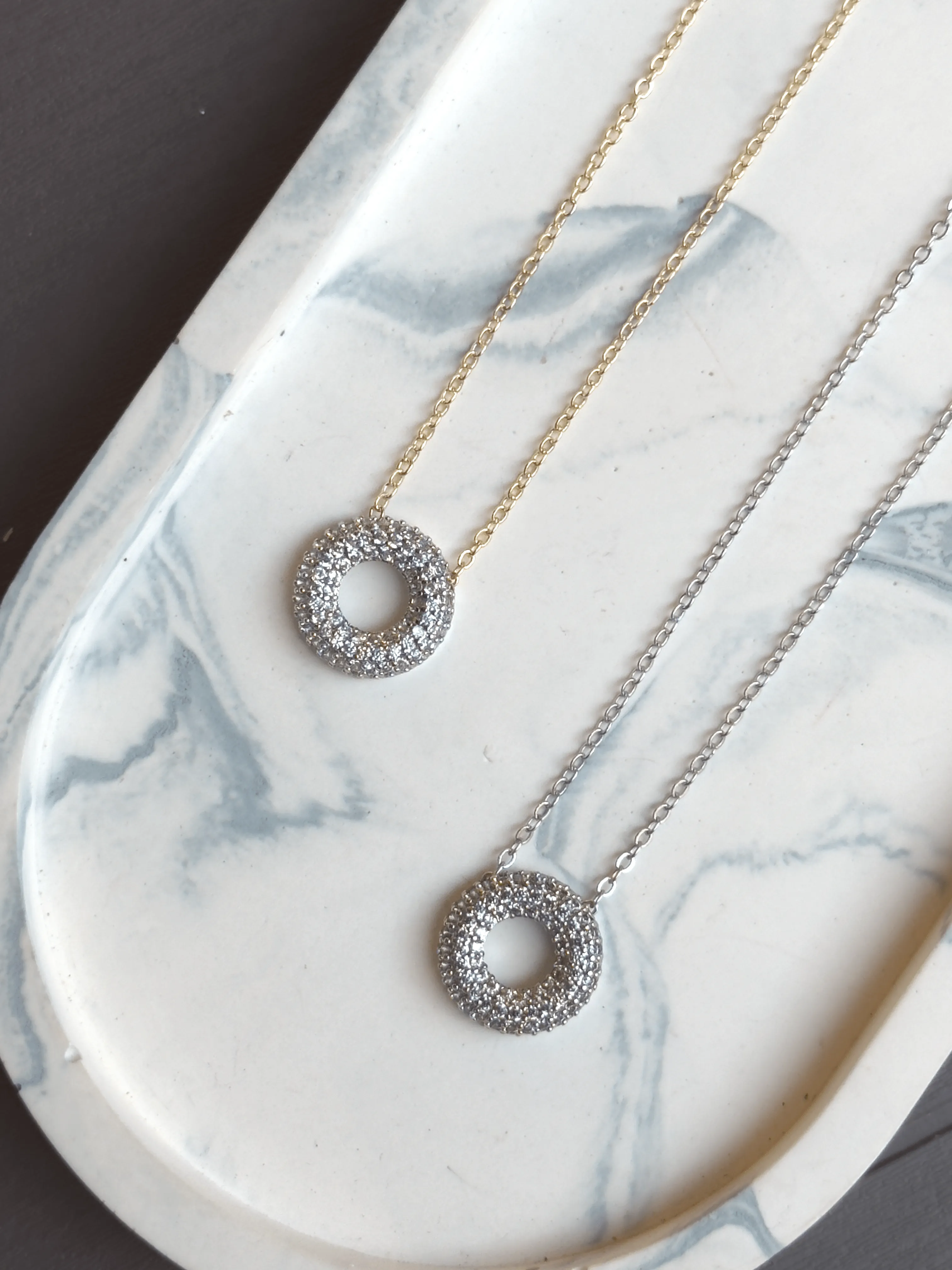 Yuvarlak Zirkon Kolye