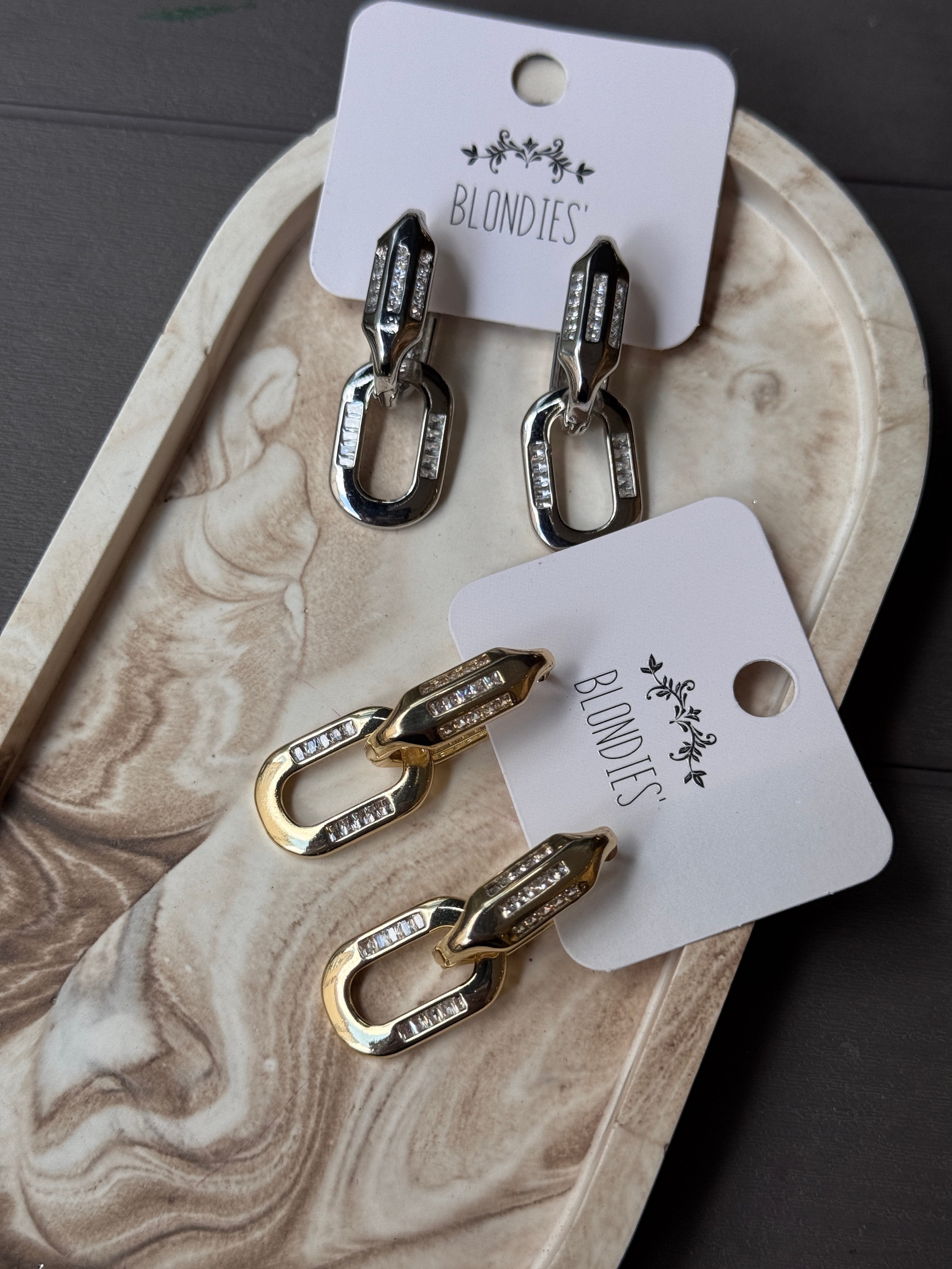Sallantılı Baget Küpe