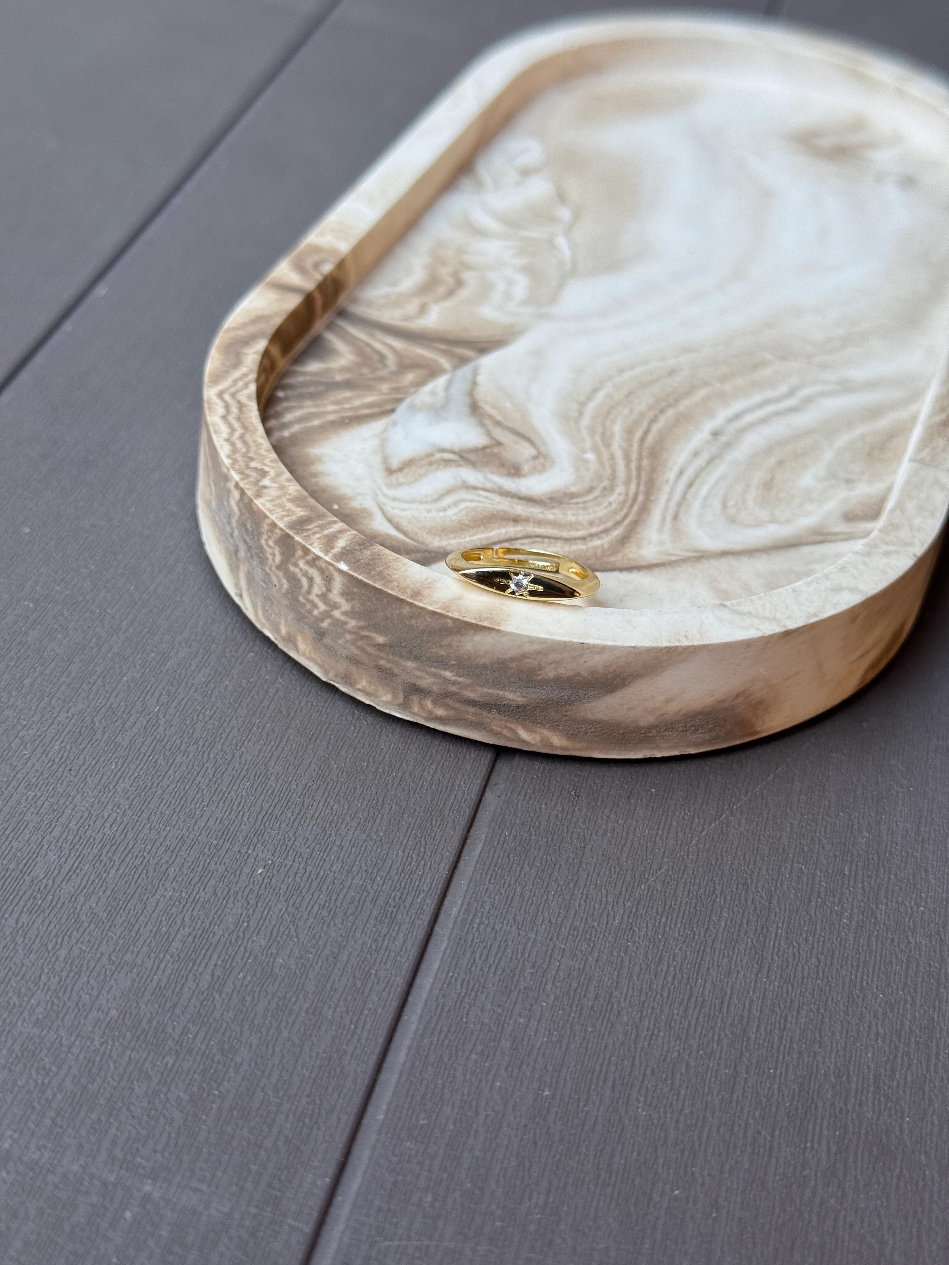 Çizgi Serçe Parmak Yüzüğü