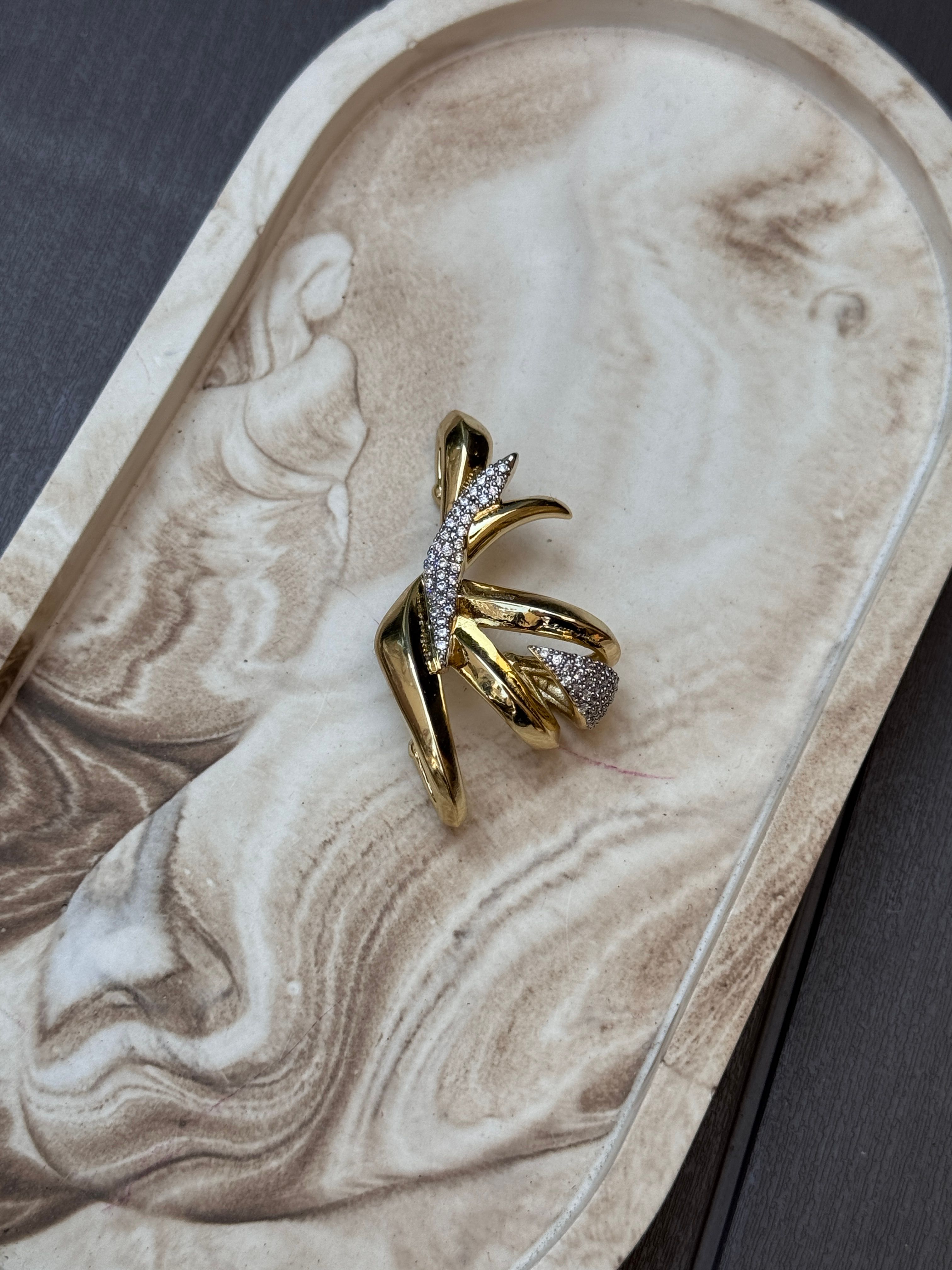 Taşlı Earcuff