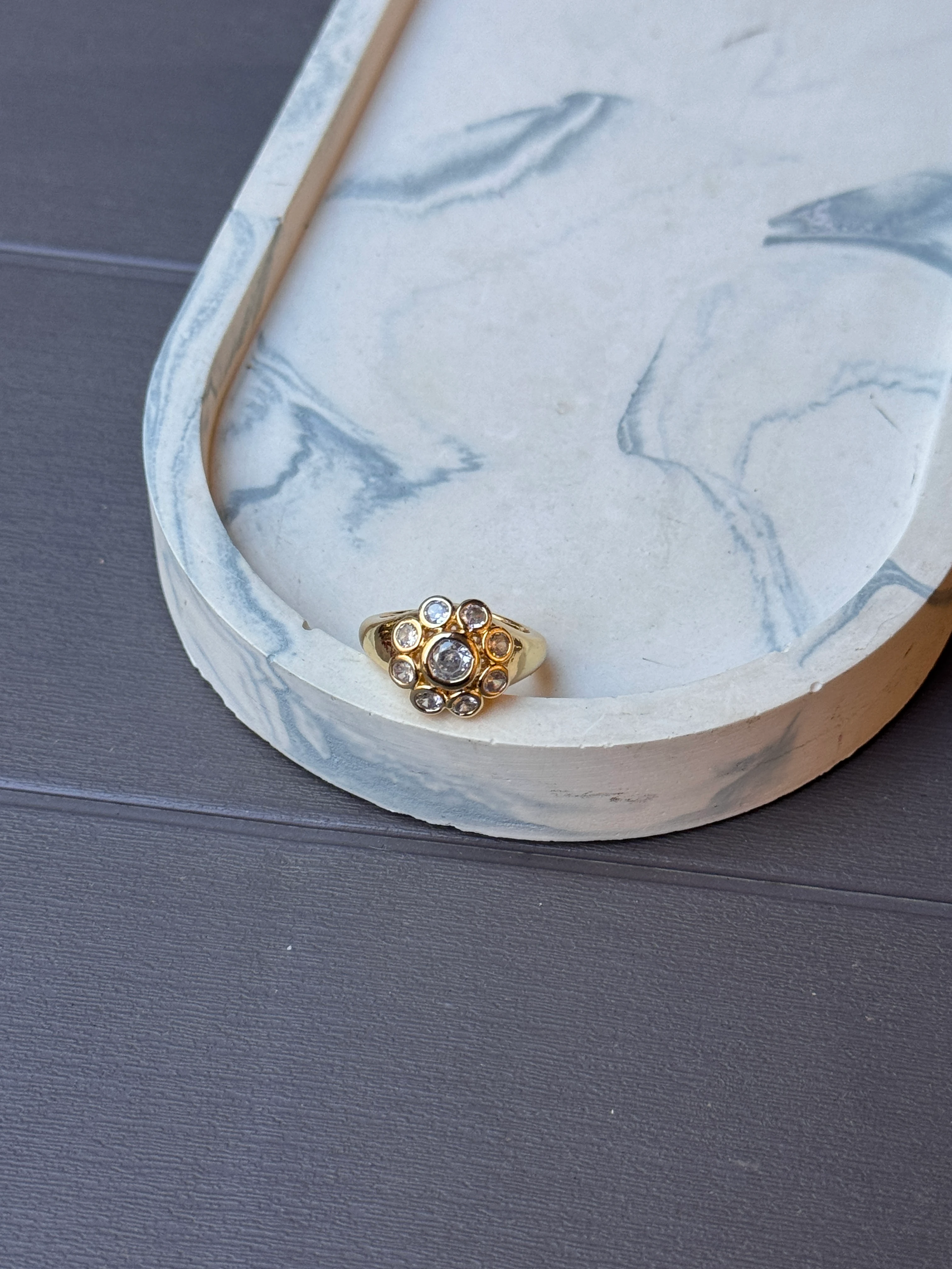 Çiçek Serçe Parmak Yüzüğü